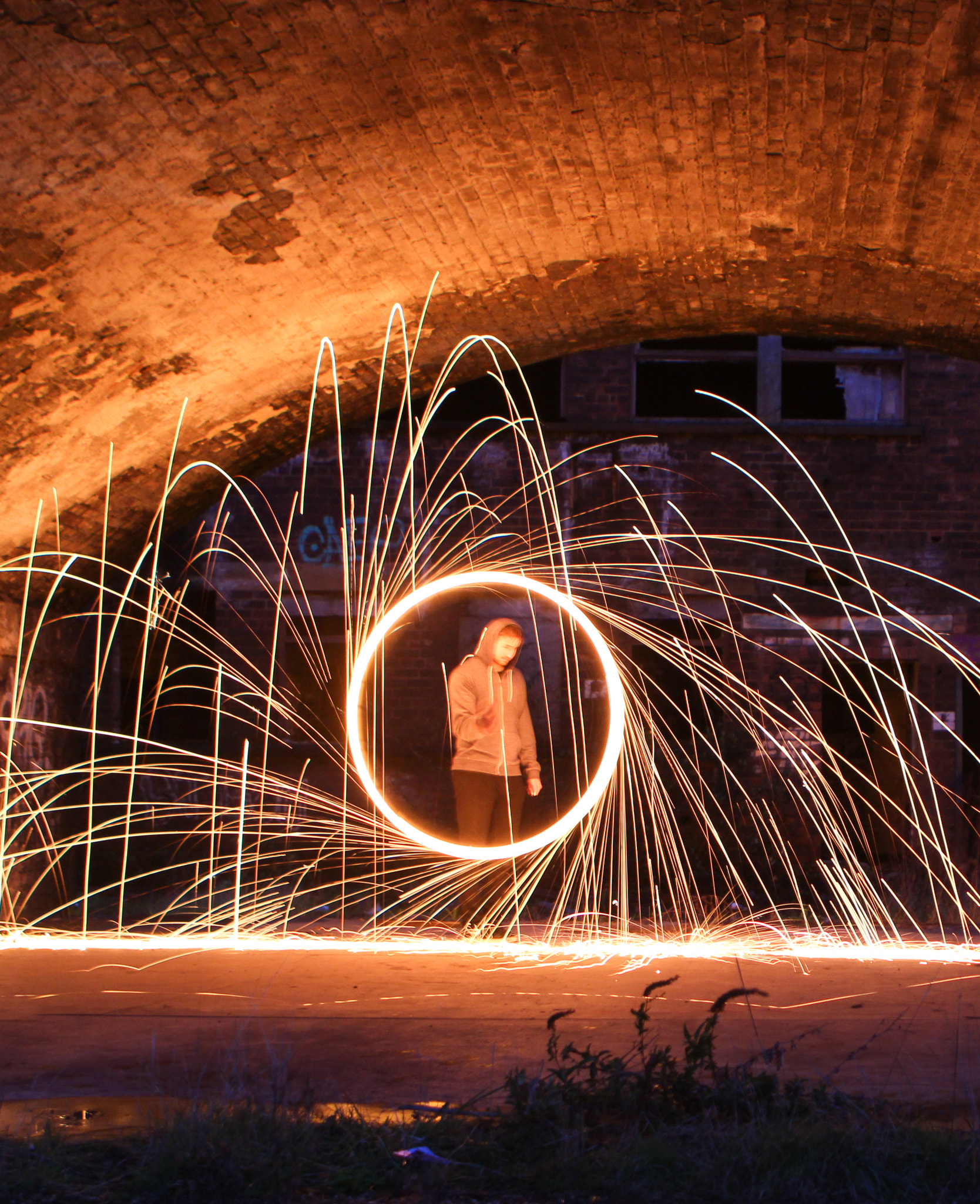 Canon EOS 600D (Rebel EOS T3i / EOS Kiss X5) + Canon EF 24-70mm F2.8L USM sample photo. Steel wool photography
