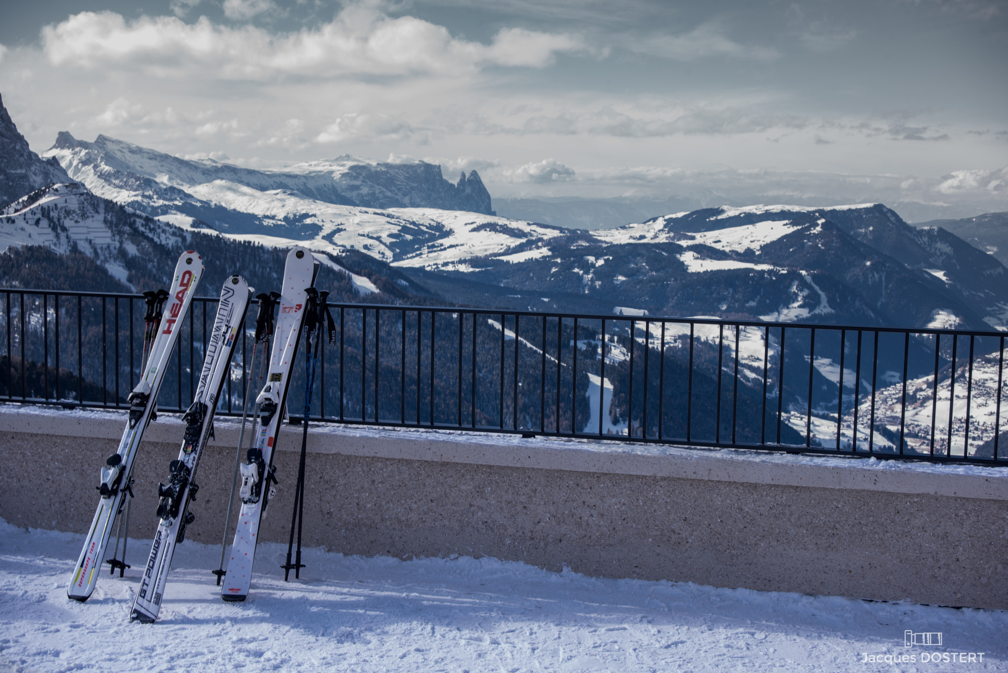 AF Zoom-Nikkor 28-70mm f/3.5-4.5D sample photo. Sella ronda photography
