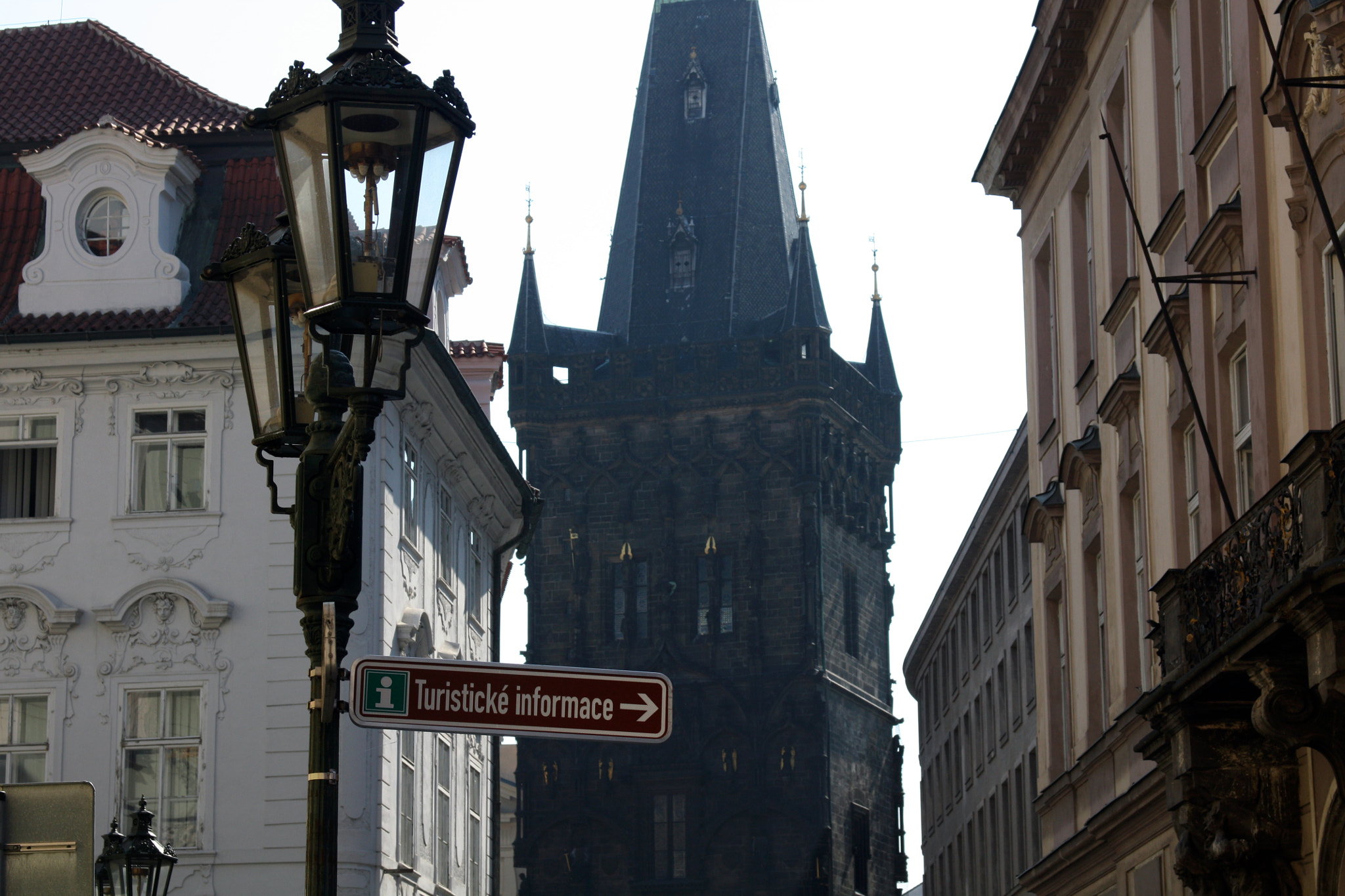Canon EF 28-105mm f/3.5-4.5 USM sample photo. Prague photography