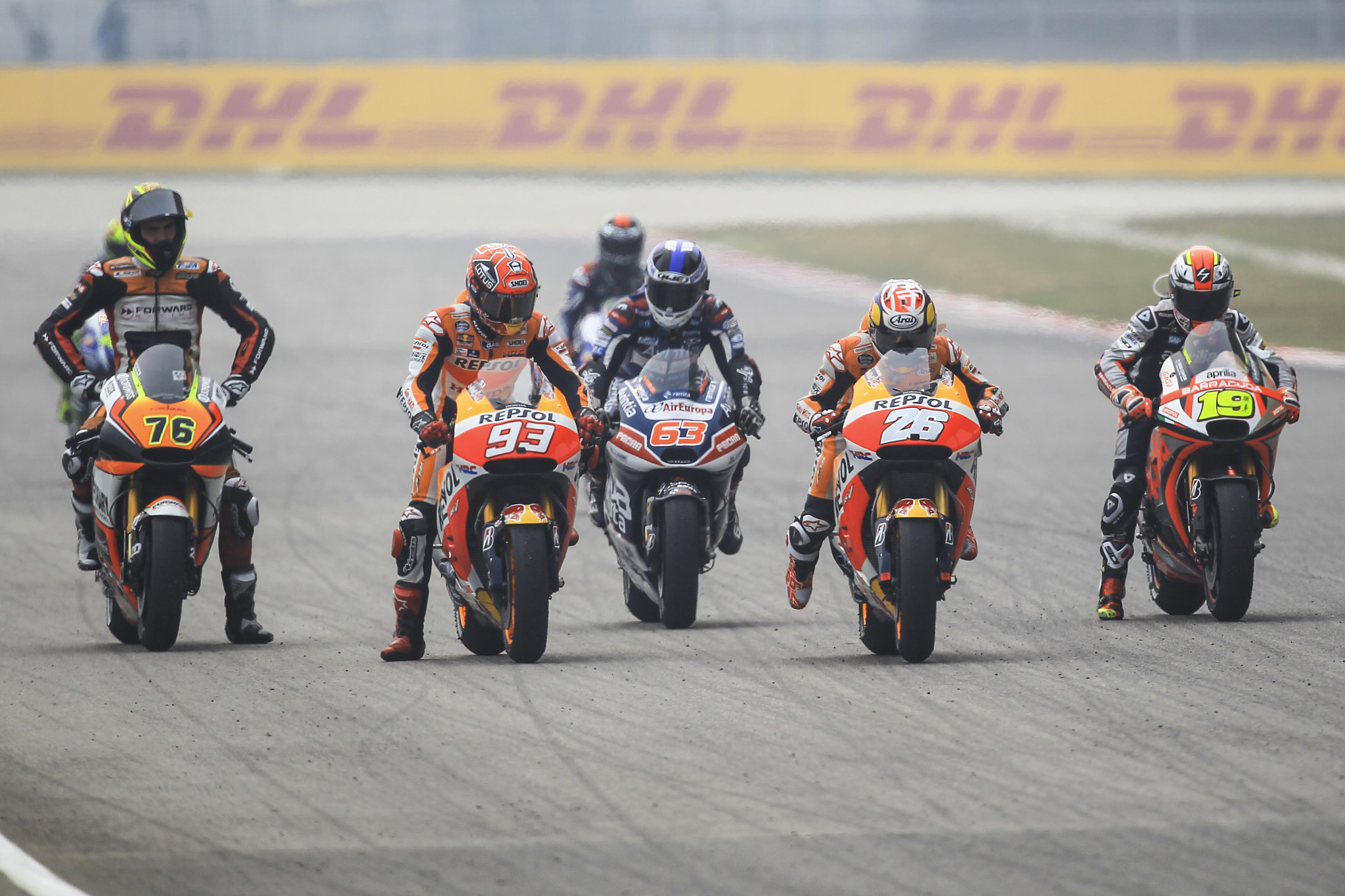 Canon EF 200-400mm F4L IS USM Extender 1.4x sample photo. 2015 malaysian motorcycle grand prix photography