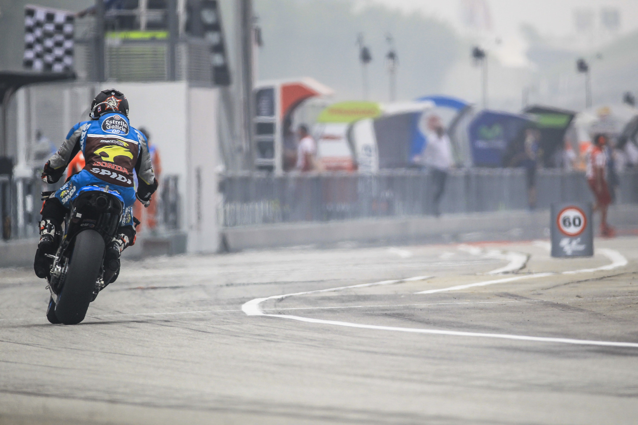 Canon EF 200-400mm F4L IS USM Extender 1.4x sample photo. 2015 malaysian motorcycle grand prix photography