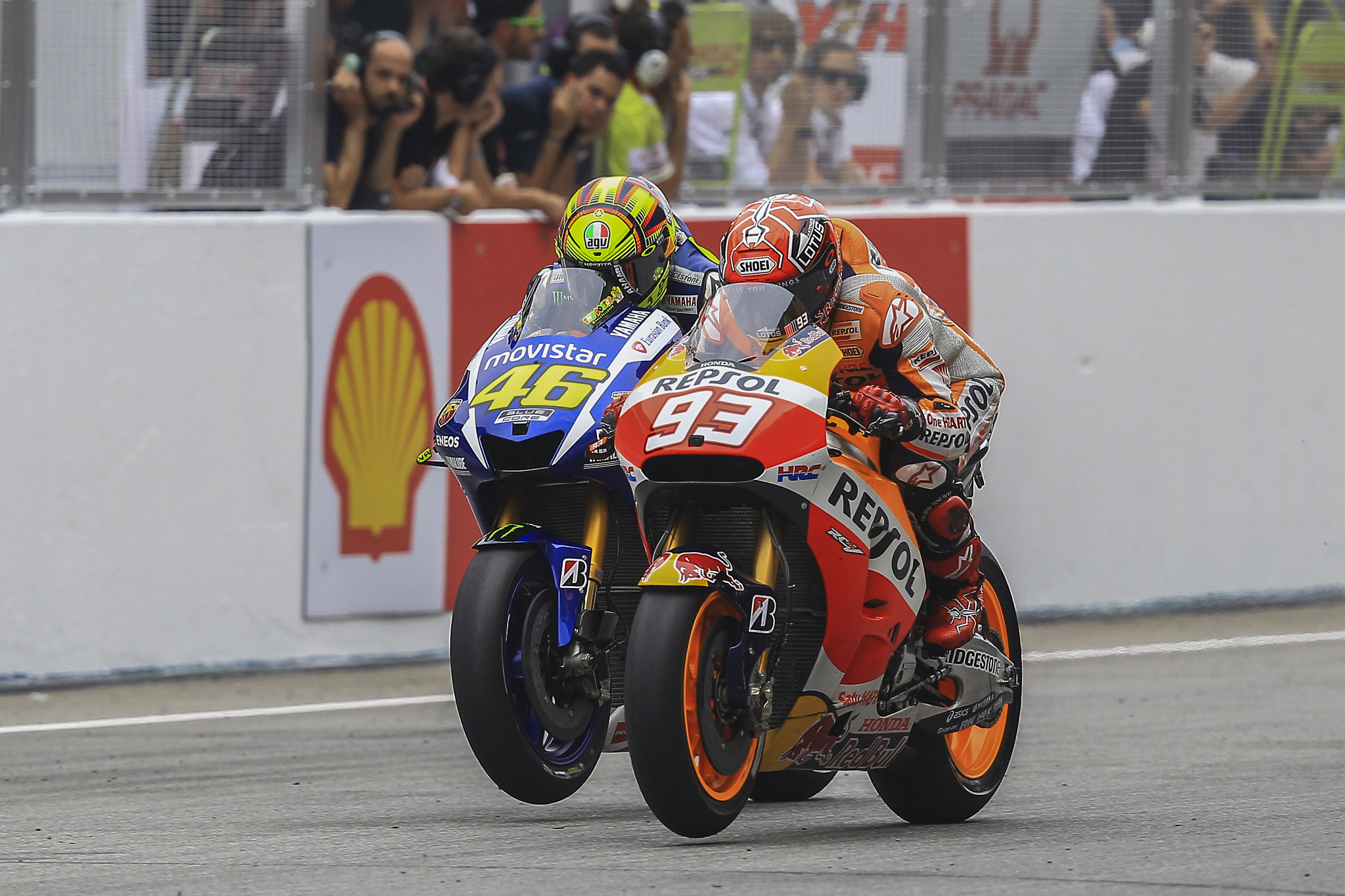 Canon EF 200-400mm F4L IS USM Extender 1.4x sample photo. Valentino rossi photography