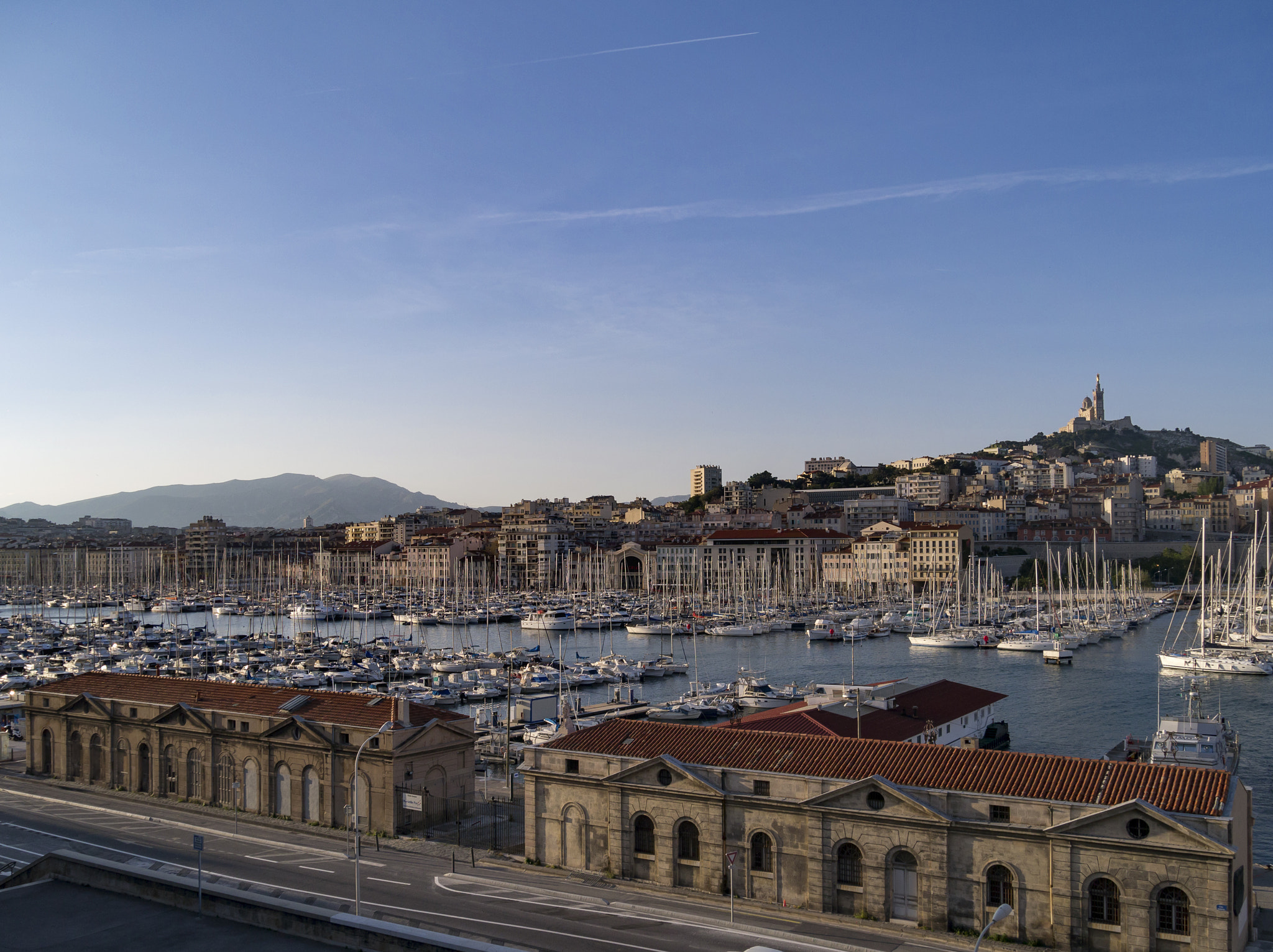 Panasonic Lumix DMC-GX1 sample photo. Marseille morning photography