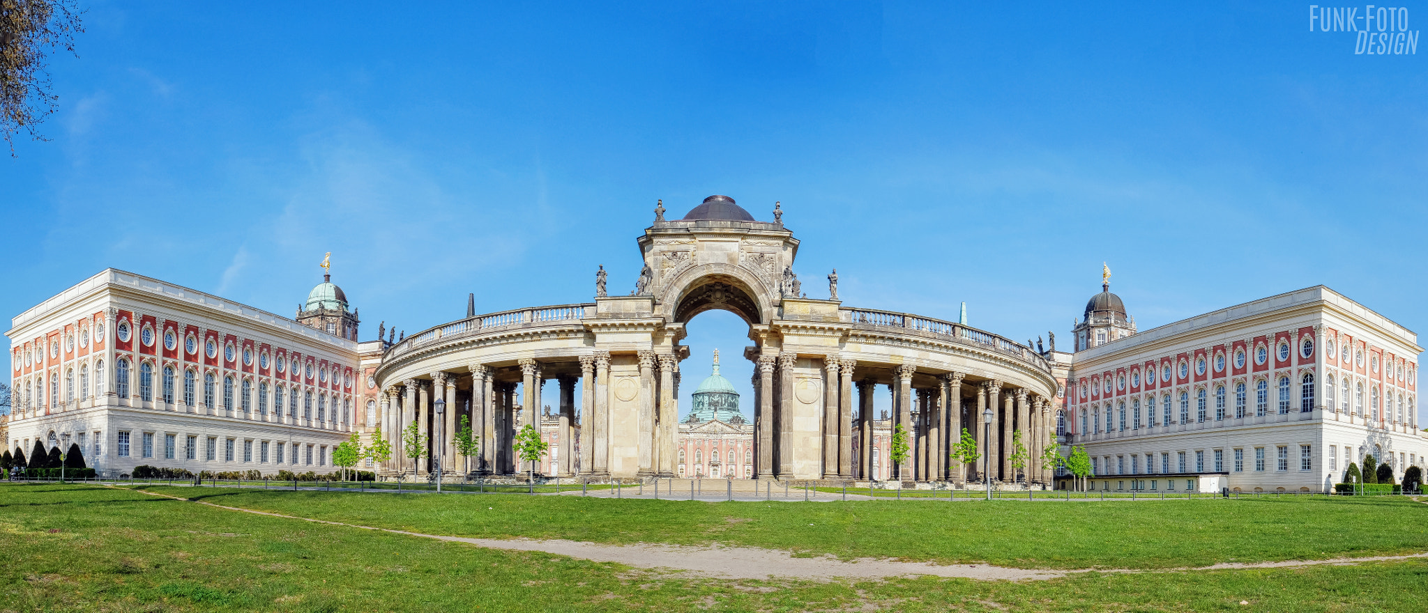 Panasonic DMC-G70 sample photo. Panorama blick am neuen palais im park sanssouci. photography