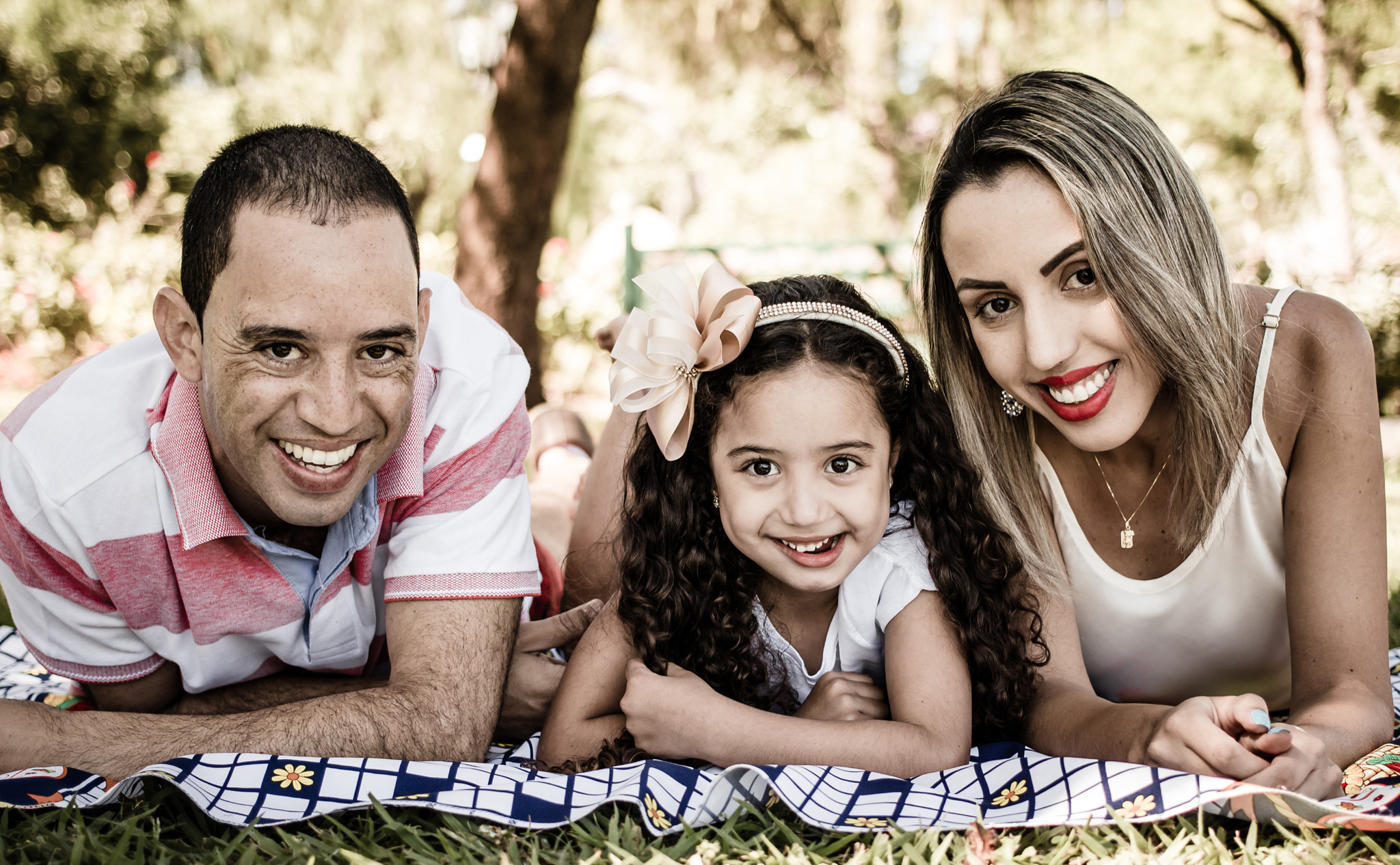 Canon EF 40mm F2.8 STM sample photo. Family 1 photography