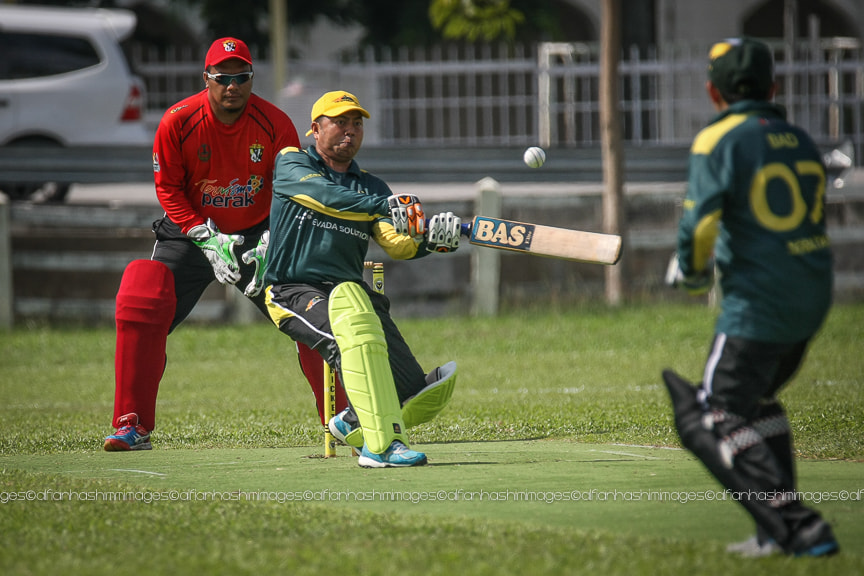 Canon EOS-1D Mark III sample photo. Perak teachers super 5, cricket tournament photography