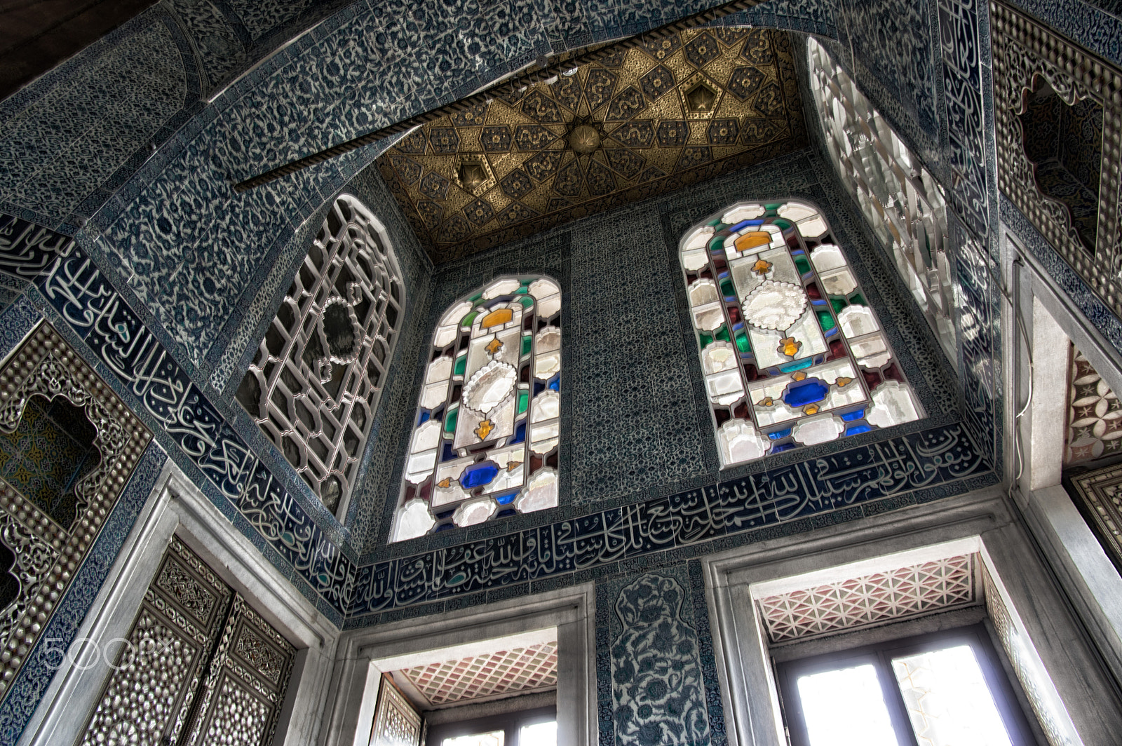 Pentax smc DA* 16-50mm F2.8 ED AL (IF) SDM sample photo. A ceiling in topkapı palace in istanbul photography