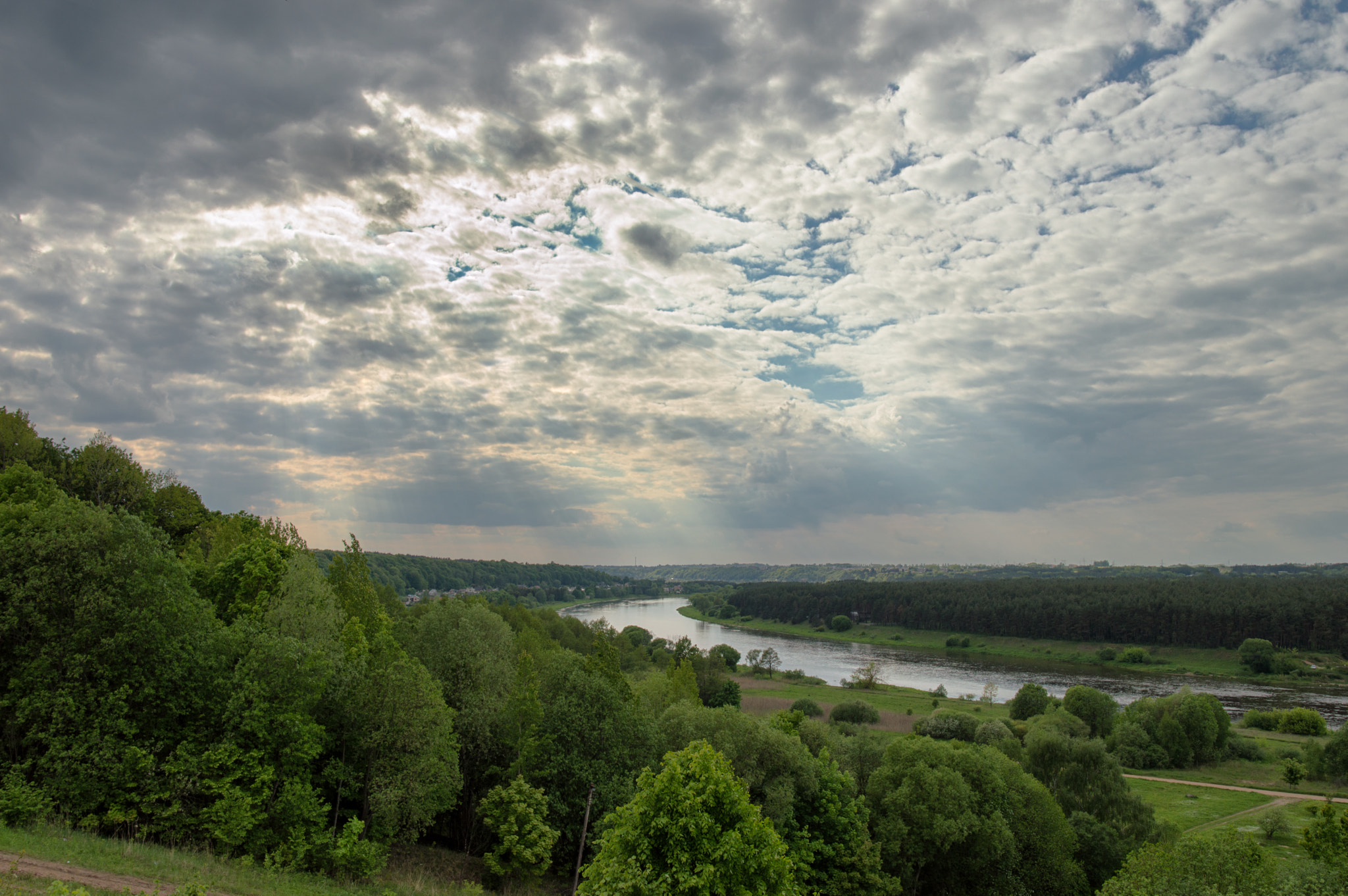 Nikon D3200 + Samyang 16mm F2 ED AS UMC CS sample photo. Riverbend photography