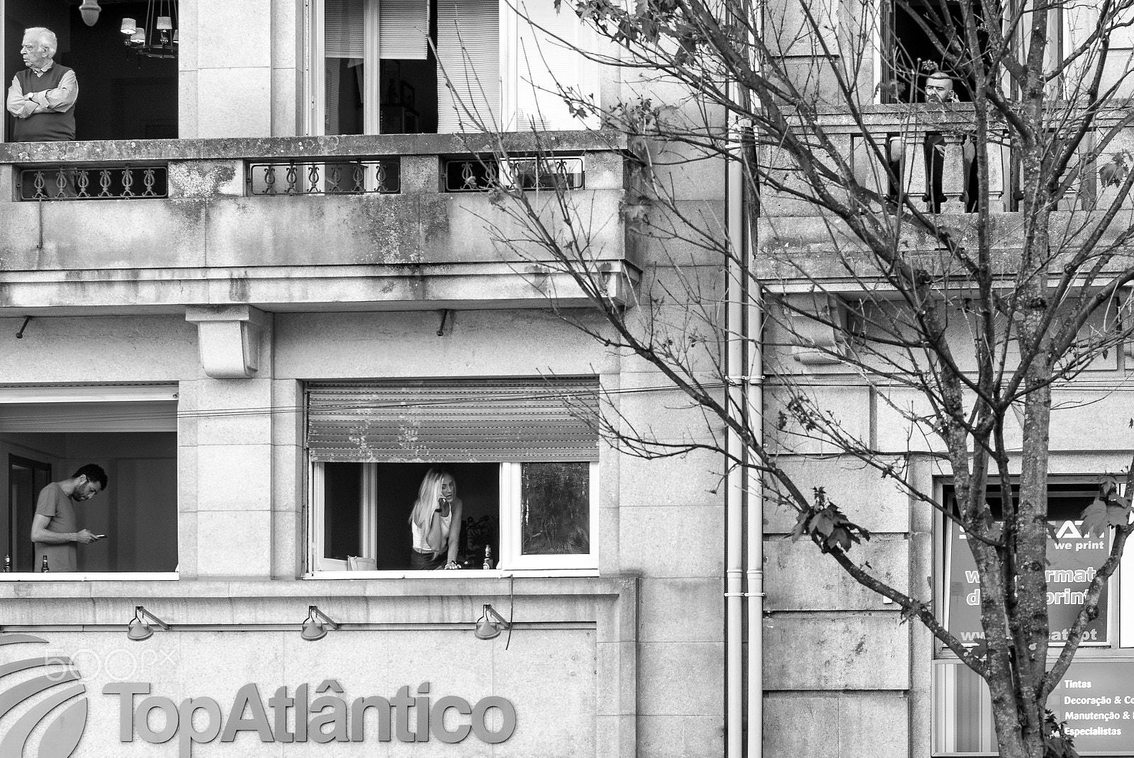 Leica APO-Summicron-M 90mm F2 ASPH sample photo. Porto, my city... windows... photography