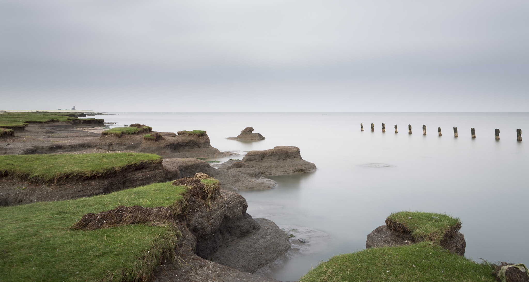 Pentax smc DA 18-55mm F3.5-5.6 ED AL II (IF) sample photo. Mudflat... art photography