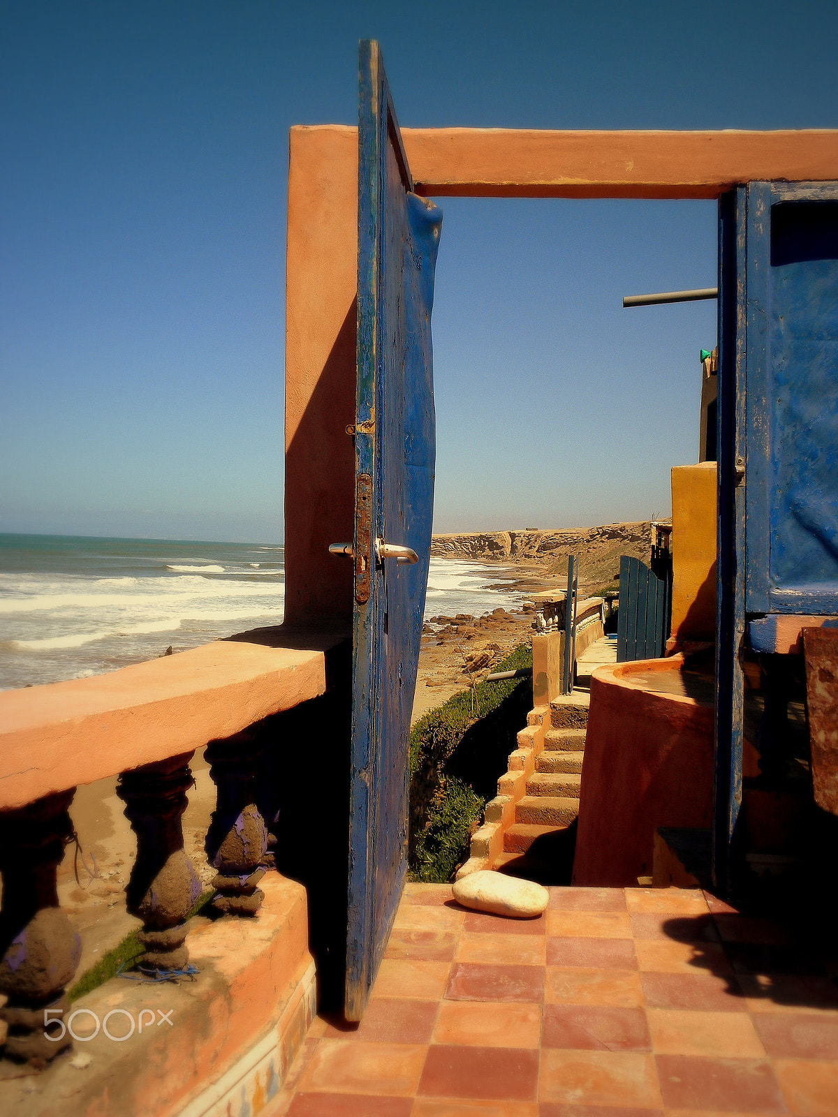 Nikon Coolpix S630 sample photo. A door to the ocean photography