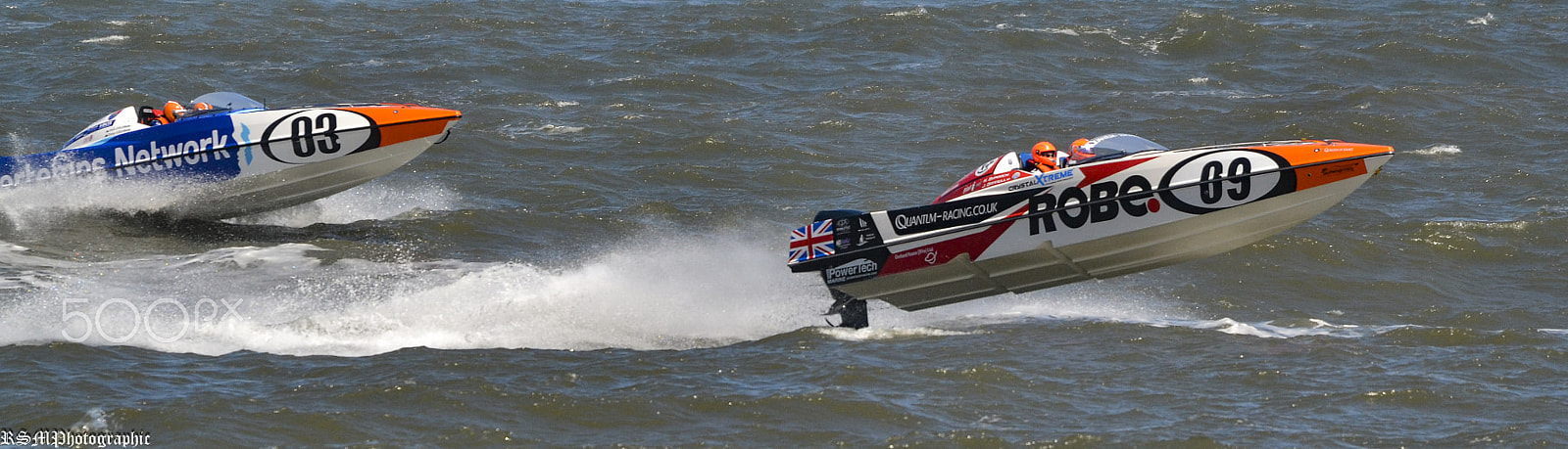 Sigma 120-400mm F4.5-5.6 DG OS HSM sample photo. Offshore powerboats photography