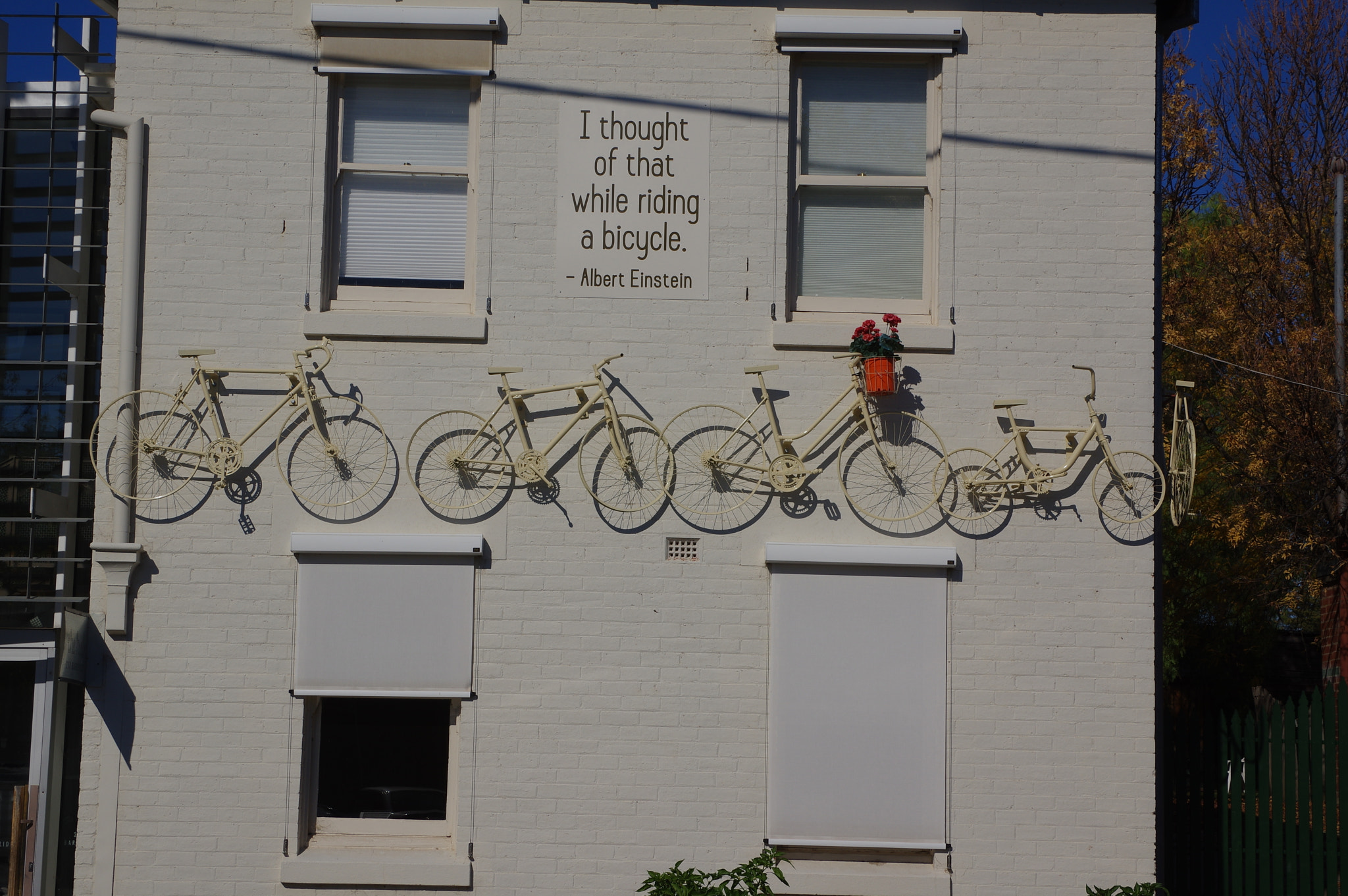 Pentax K-3 II + Pentax smc DA 16-45mm F4 ED AL sample photo. Street art, castlemaine, victoria, australia photography