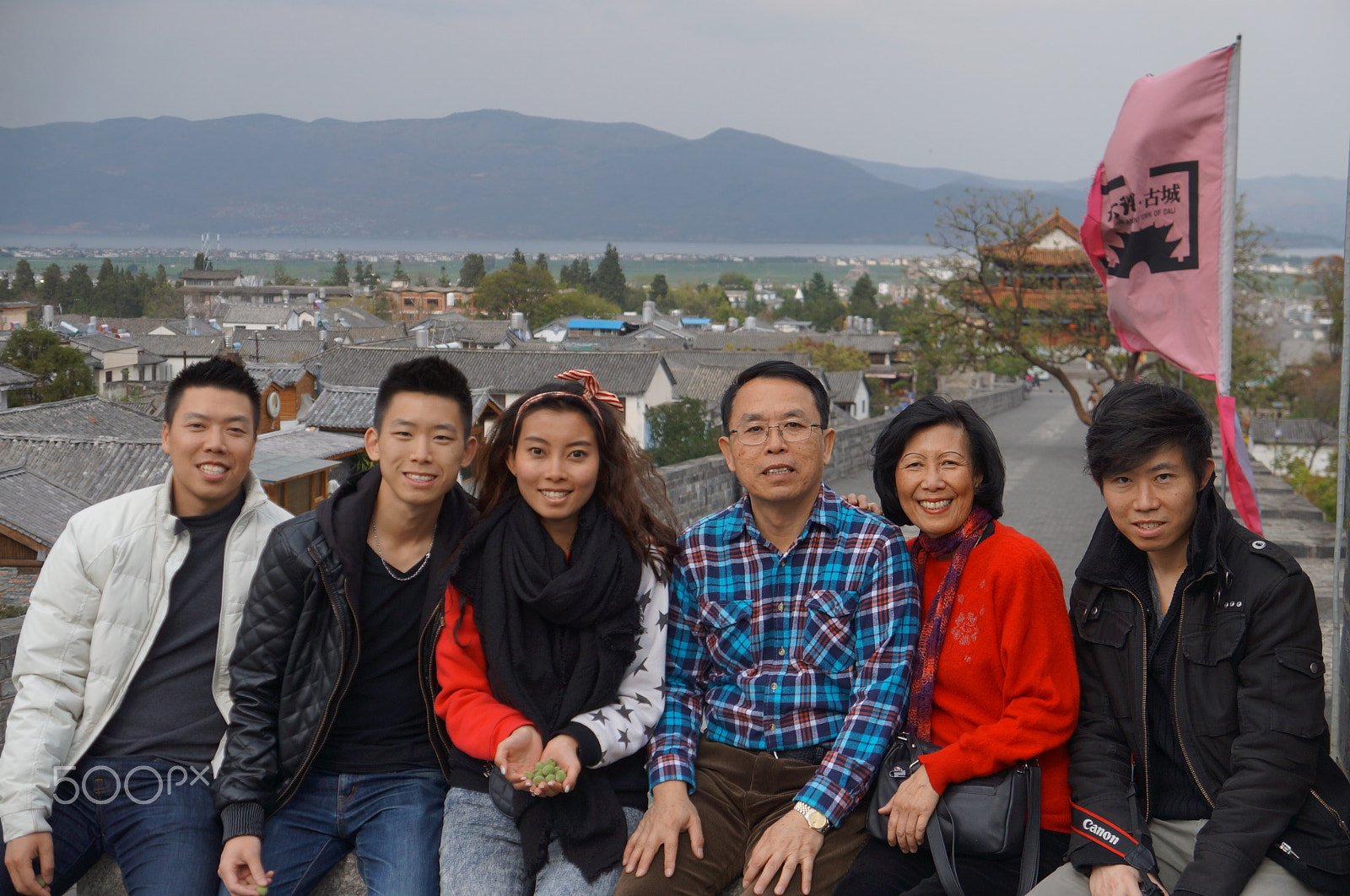 Tamron 18-200mm F3.5-6.3 Di III VC sample photo. Favorites photography
