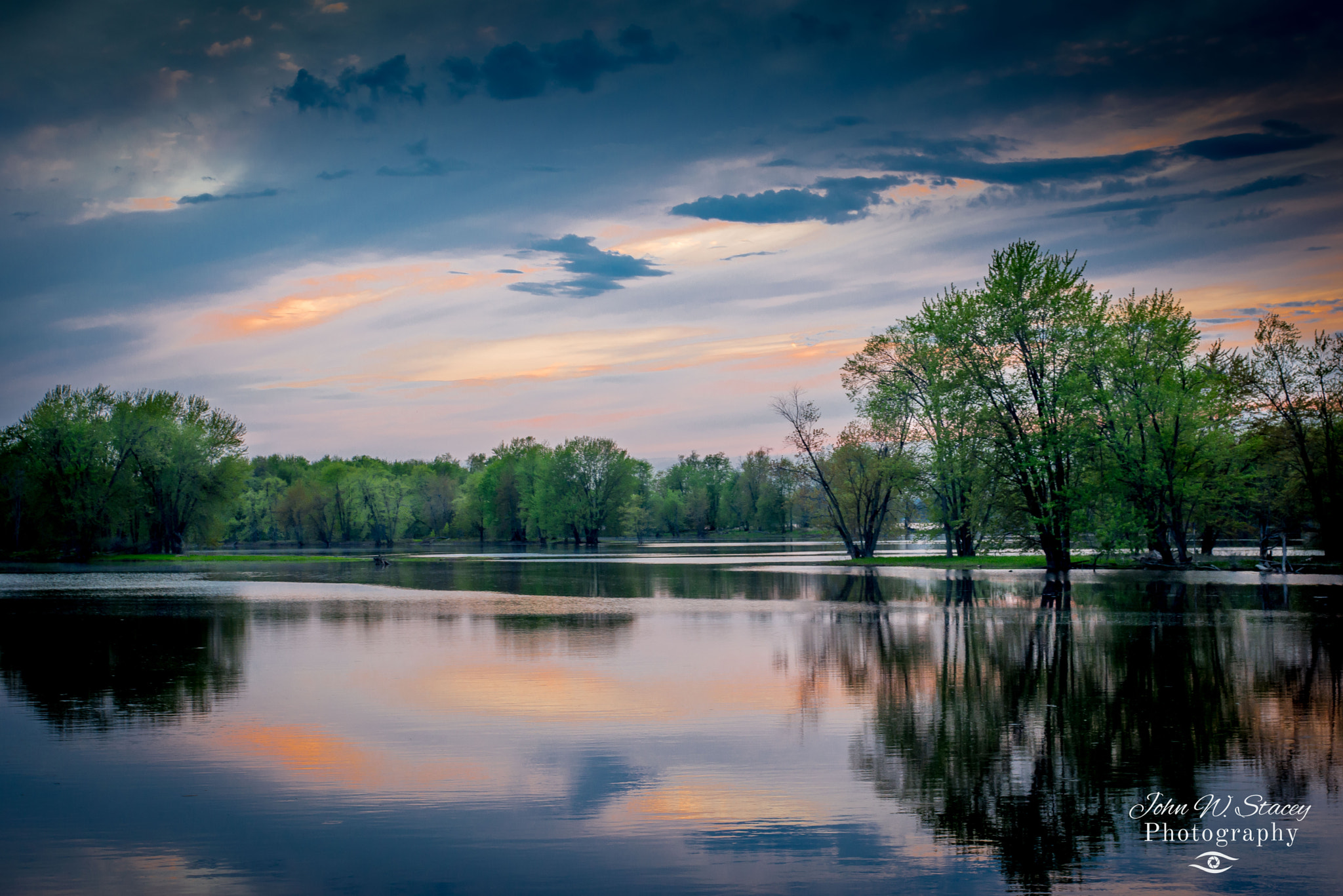 AF Zoom-Nikkor 35-70mm f/3.3-4.5 N sample photo. Petrie island ii photography