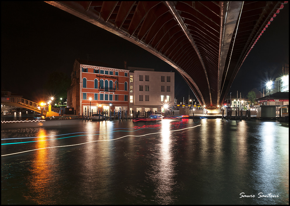 Nikon D300S sample photo. Venezia di notte sotto calatrava photography
