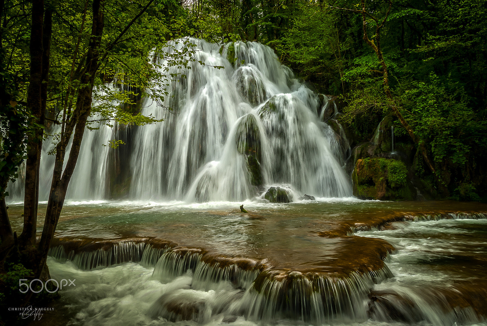 Sigma 18-200mm F3.5-6.3 DC OS HSM sample photo. Cascade des tufs, les planches-prés-arbois photography