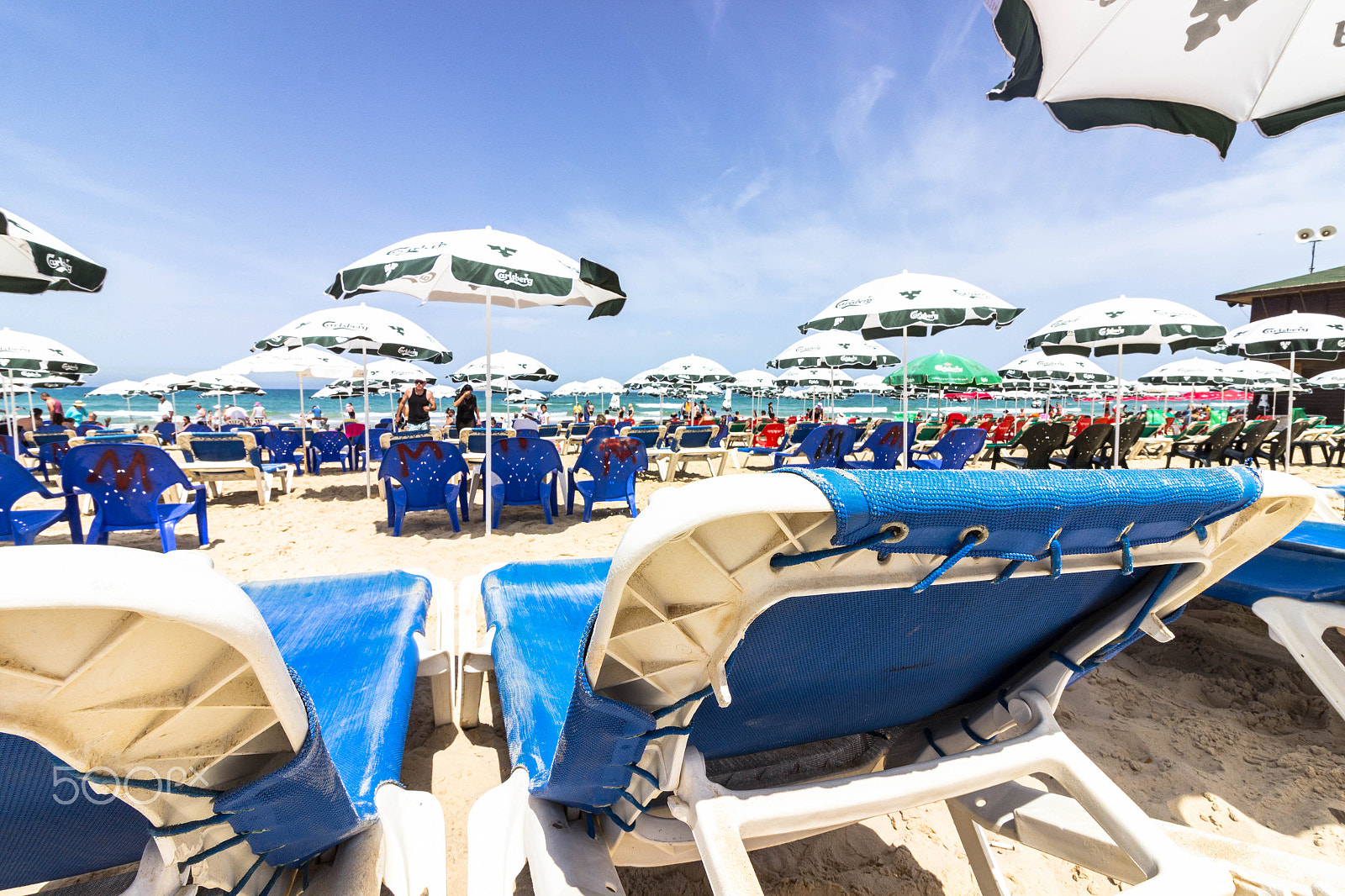 Canon EF-S 10-18mm F4.5–5.6 IS STM sample photo. Sea chairs photography