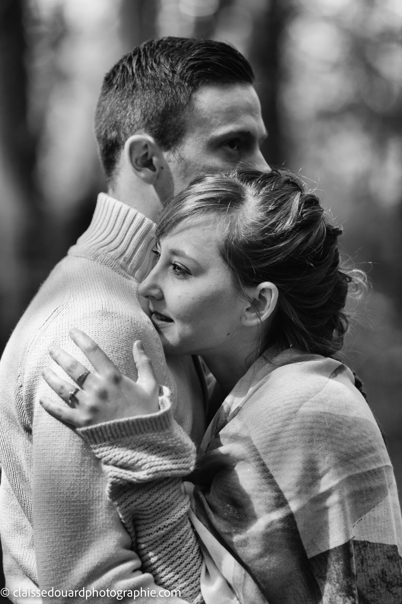 Canon EOS 5DS + Canon EF 135mm F2L USM sample photo. Prépa mariage modifier photography