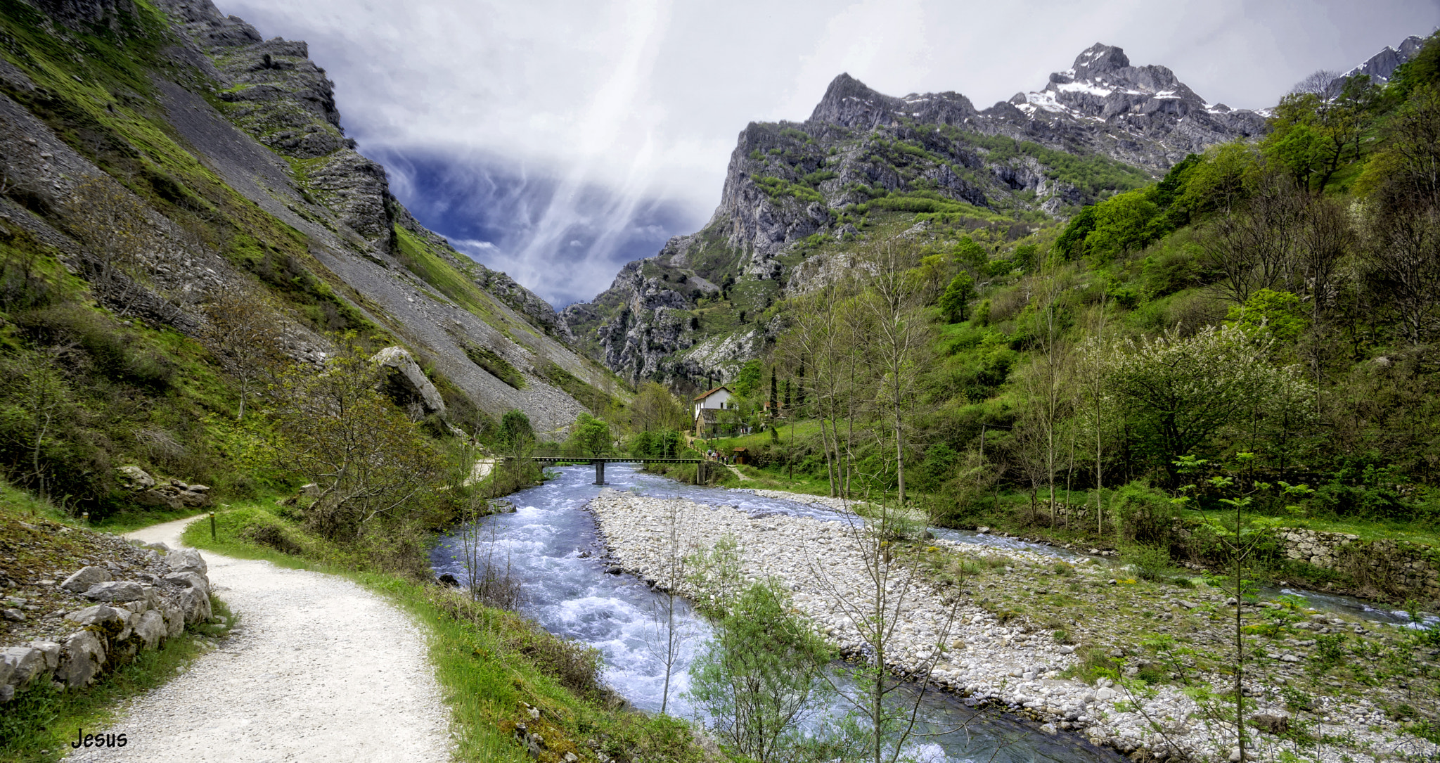 Sigma AF 10-20mm F4-5.6 EX DC sample photo. Ruta del cares.asturias photography