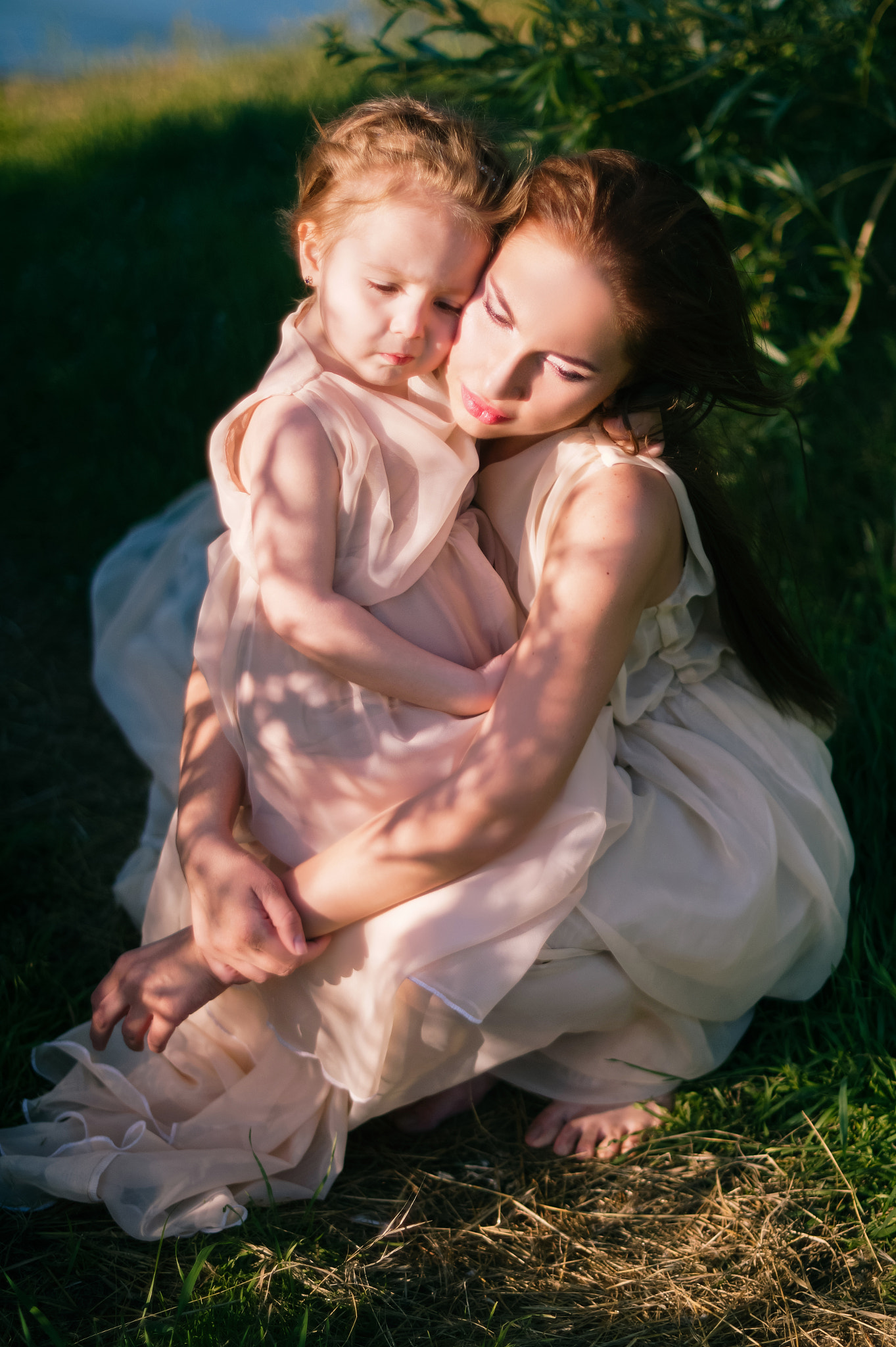 Sony SLT-A58 + Minolta AF 50mm F1.4 [New] sample photo. Mother & daughter photography