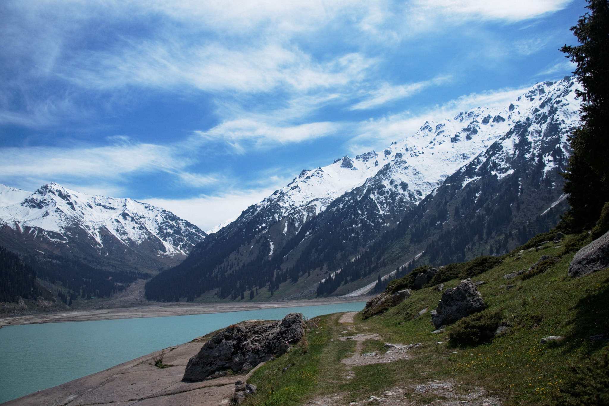 Sony Alpha DSLR-A900 sample photo. Sky, mountains, lake photography