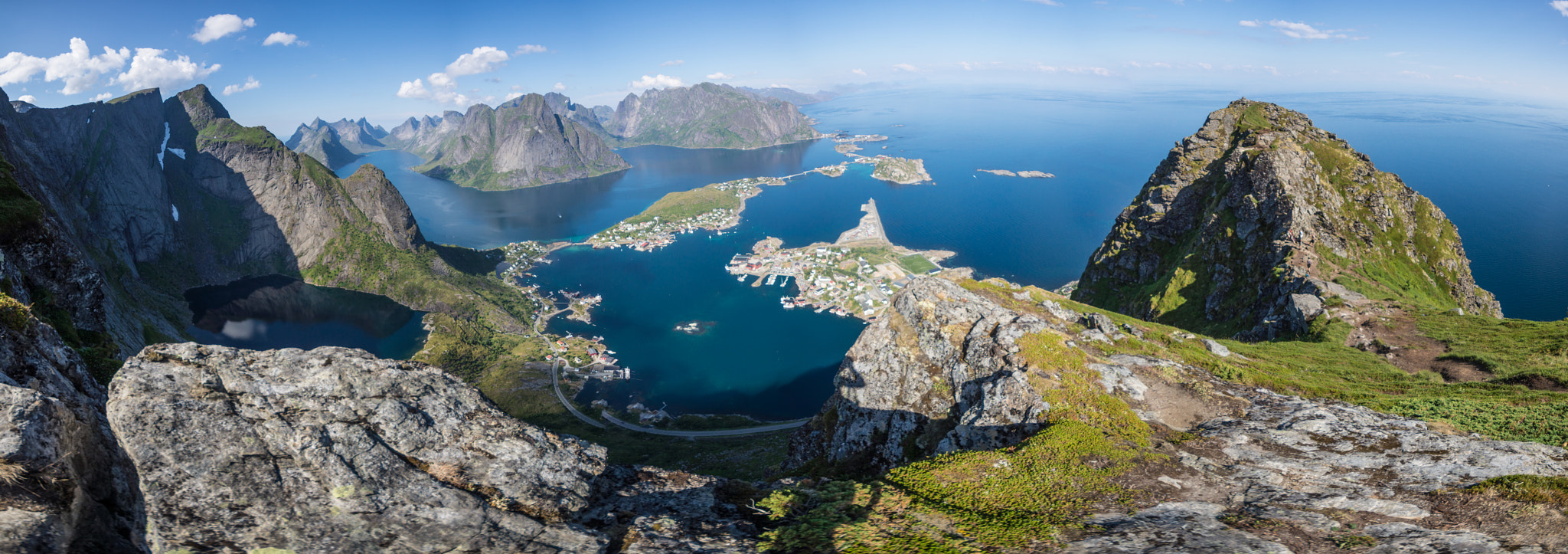 Sigma AF 10-20mm F4-5.6 EX DC sample photo. Pano reinebriggen photography