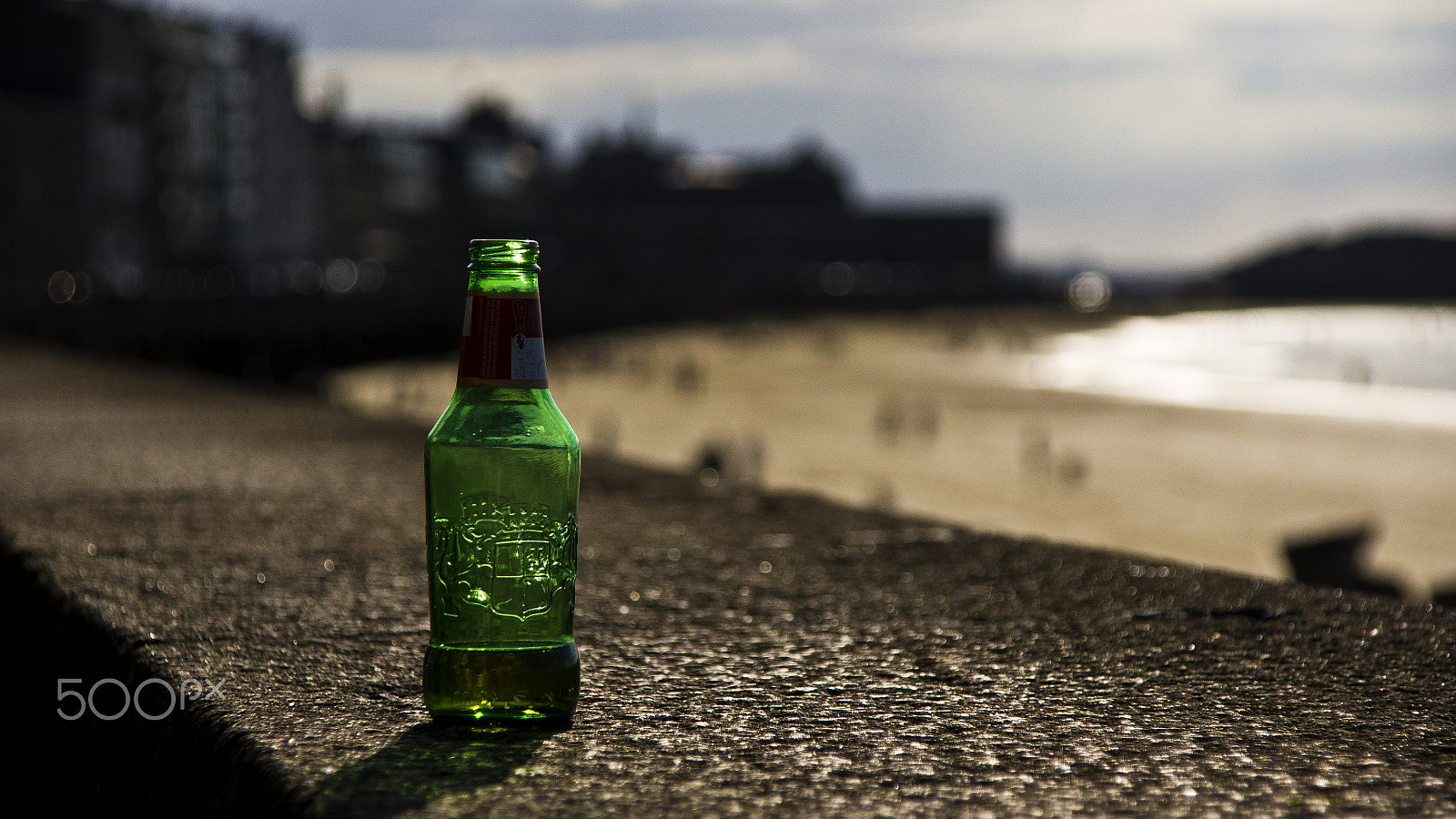 Sony DT 16-105mm F3.5-5.6 sample photo. Bottle in st. malo photography