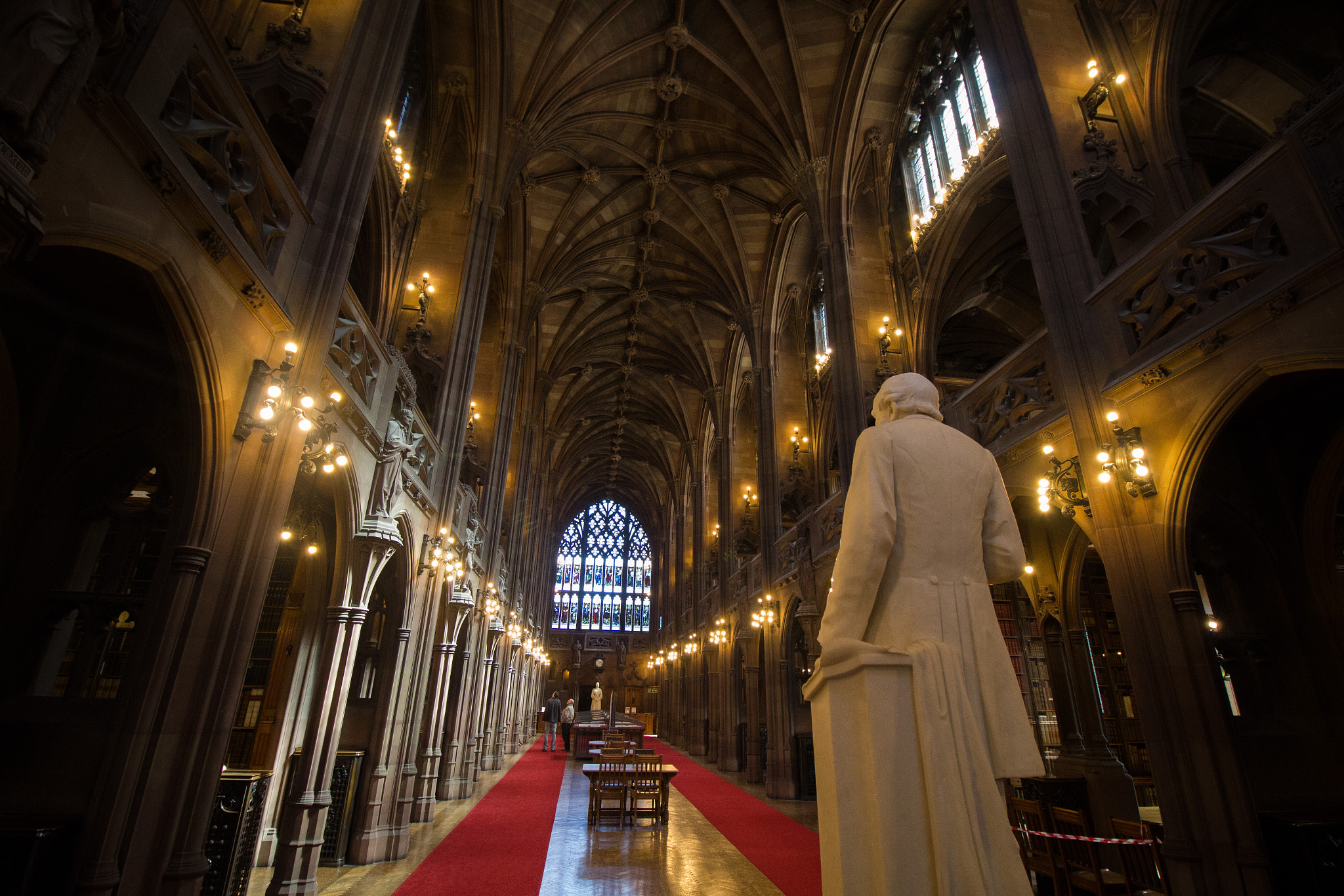 Canon EOS 550D (EOS Rebel T2i / EOS Kiss X4) + Canon EF-S 10-18mm F4.5–5.6 IS STM sample photo. John rylands library photography