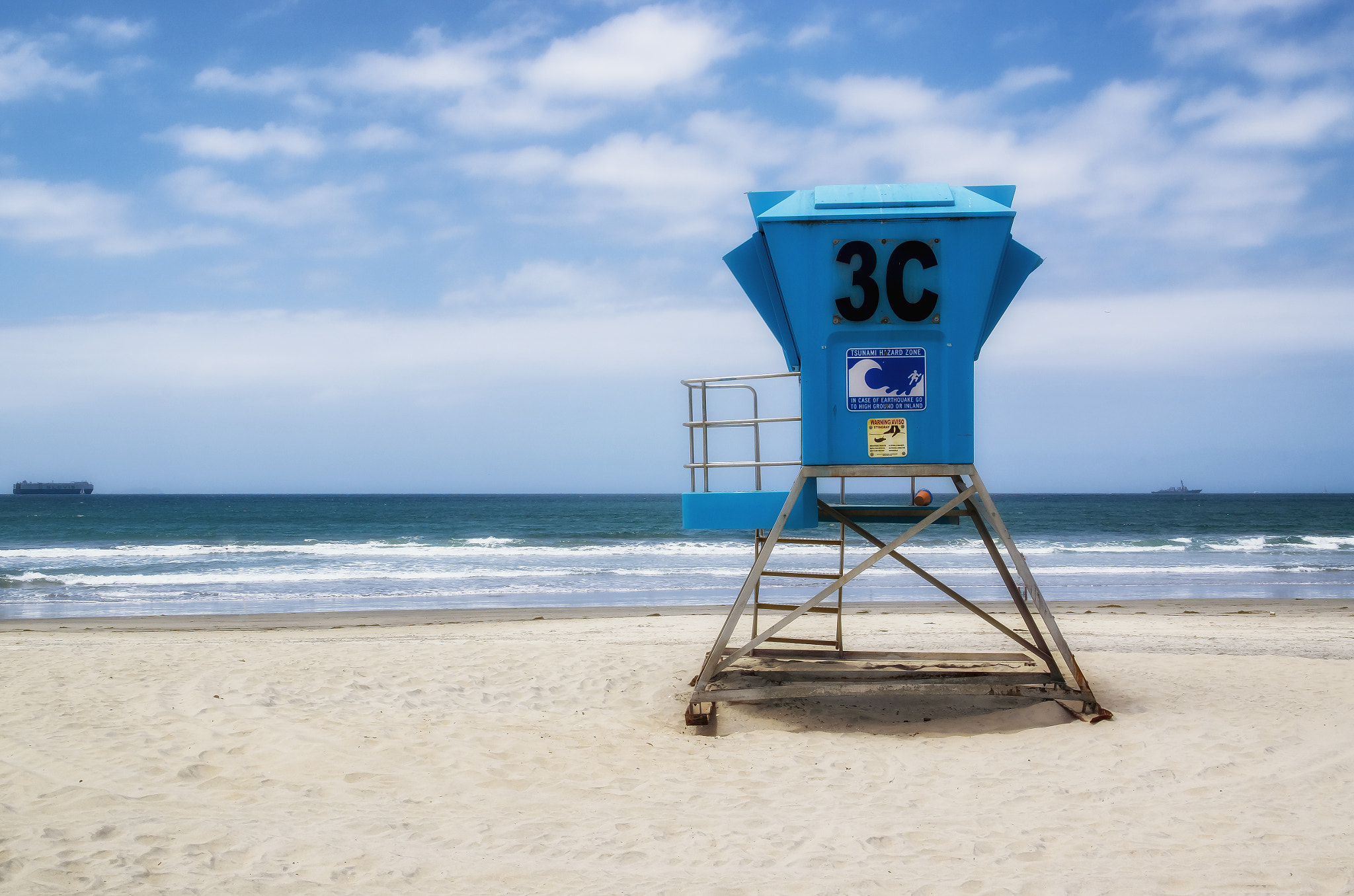 Sigma 17-70mm F2.8-4 DC Macro HSM | C sample photo. A day at the beach photography