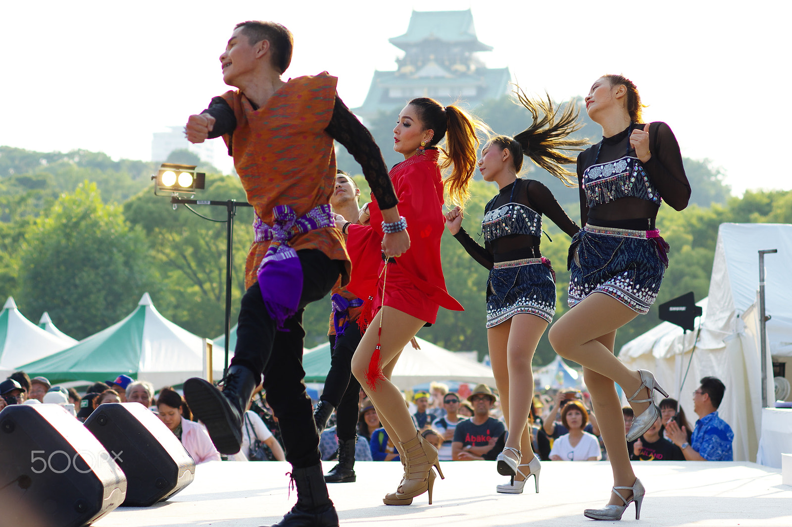 Pentax K-3 + HD Pentax DA 70mm F2.4 AL Limited sample photo. Thai dancers in osaka photography