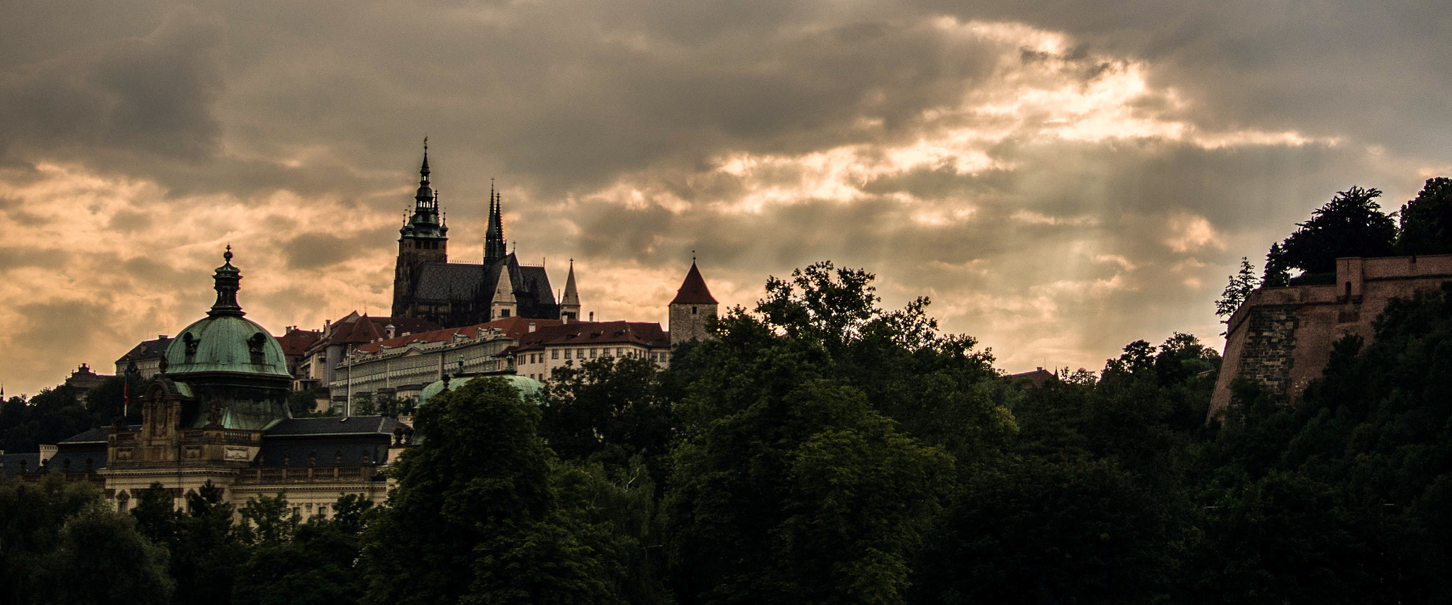 Panasonic Lumix G X Vario 35-100mm F2.8 OIS sample photo. The castle of prague- prague, czech republic photography