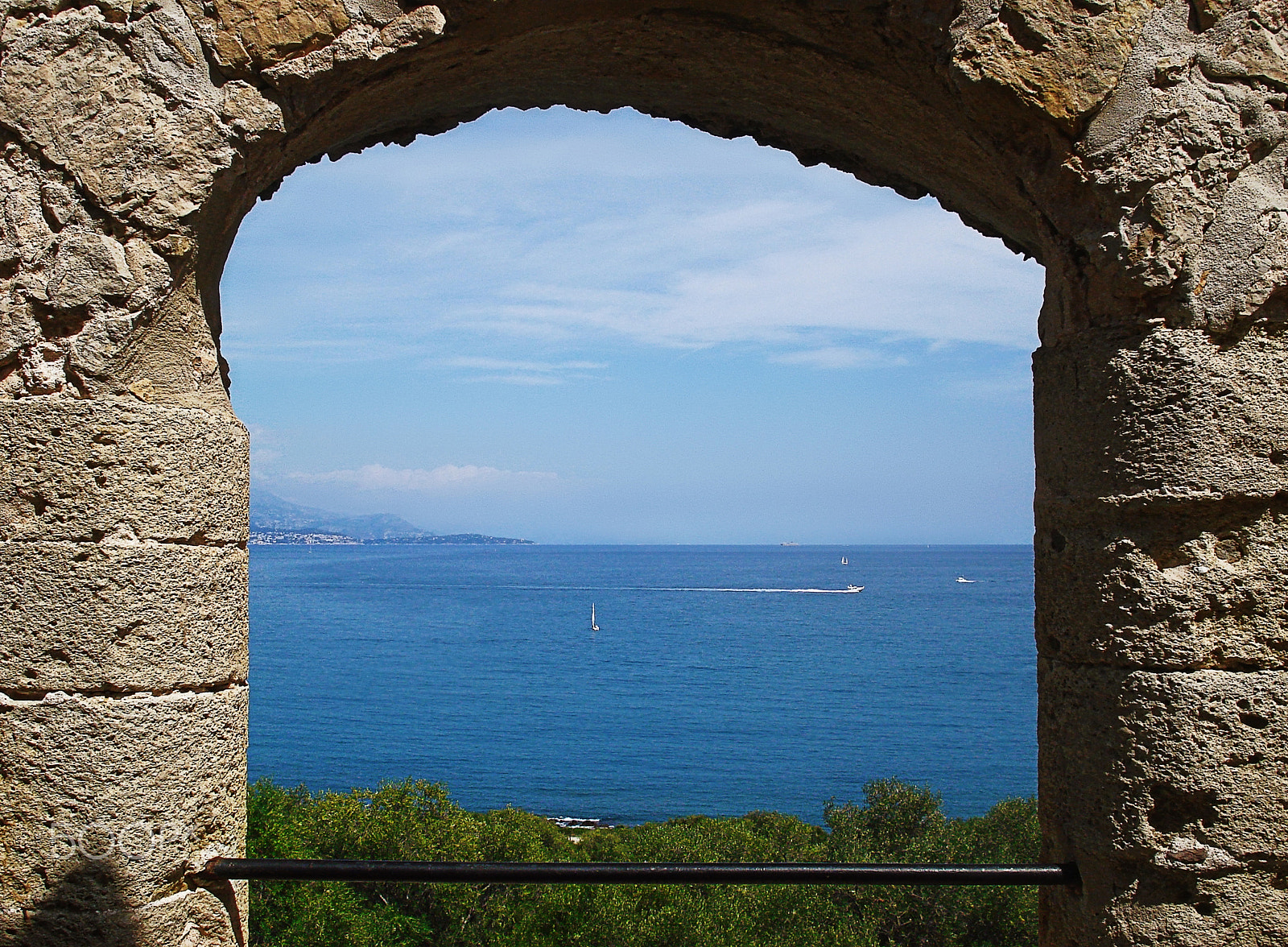 Sony DSC-W70 sample photo. Walls of a fort go down directly to water. from here the wonderful panoramic view of the antibes... photography