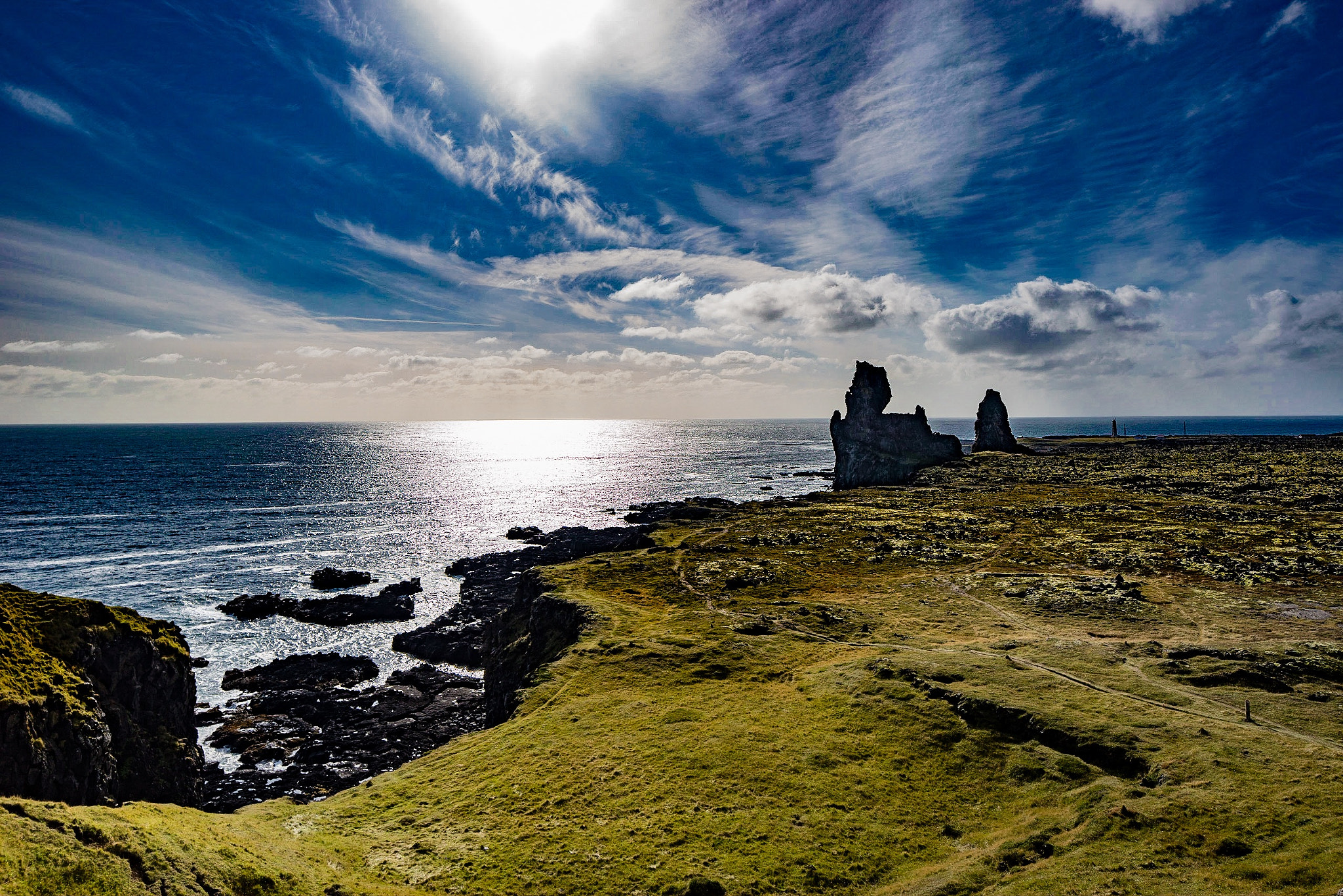 24mm F3.5 sample photo. Chasing clouds photography