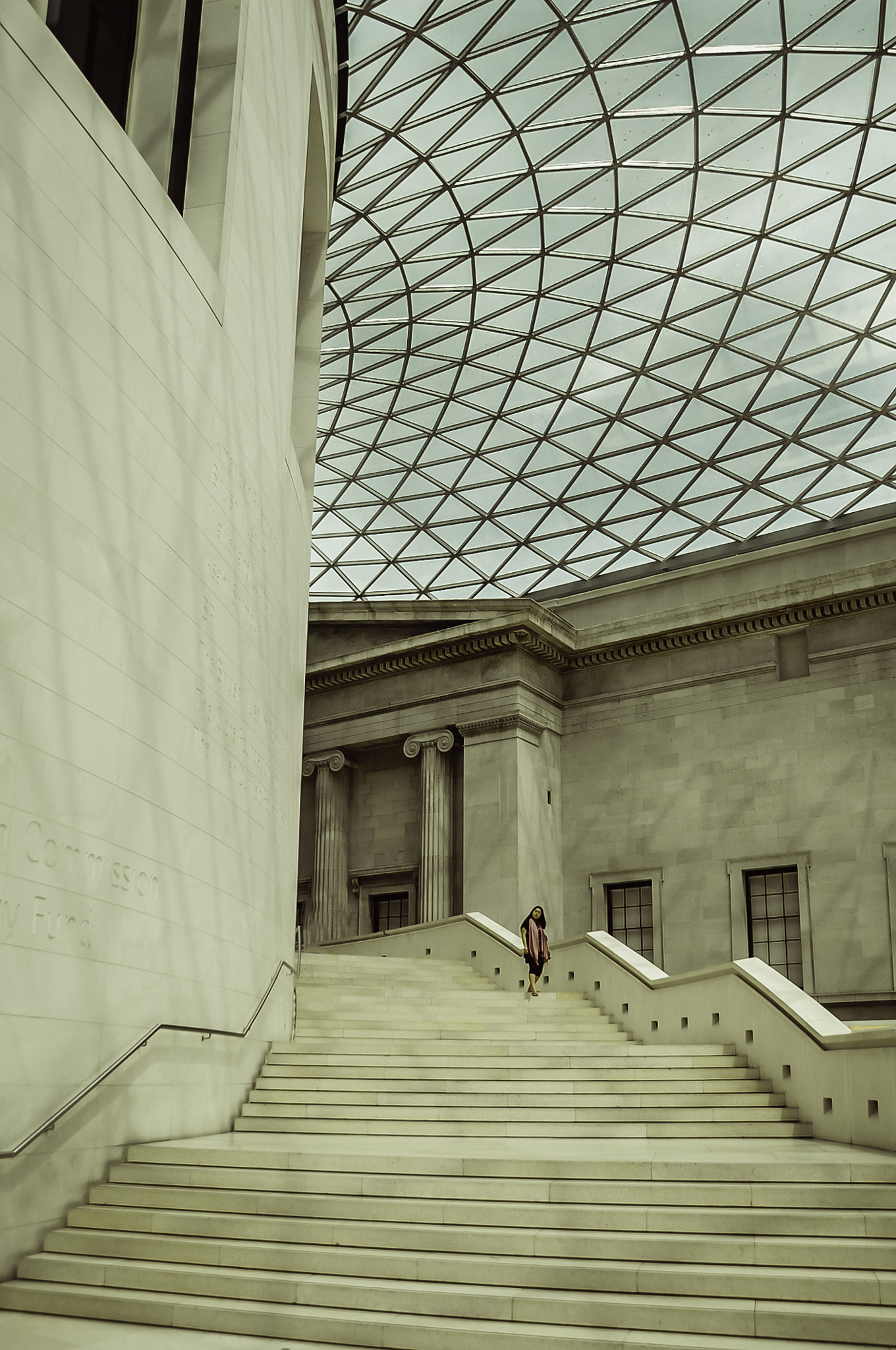Sigma 18-200mm F3.5-6.3 DC OS HSM sample photo. British museum photography