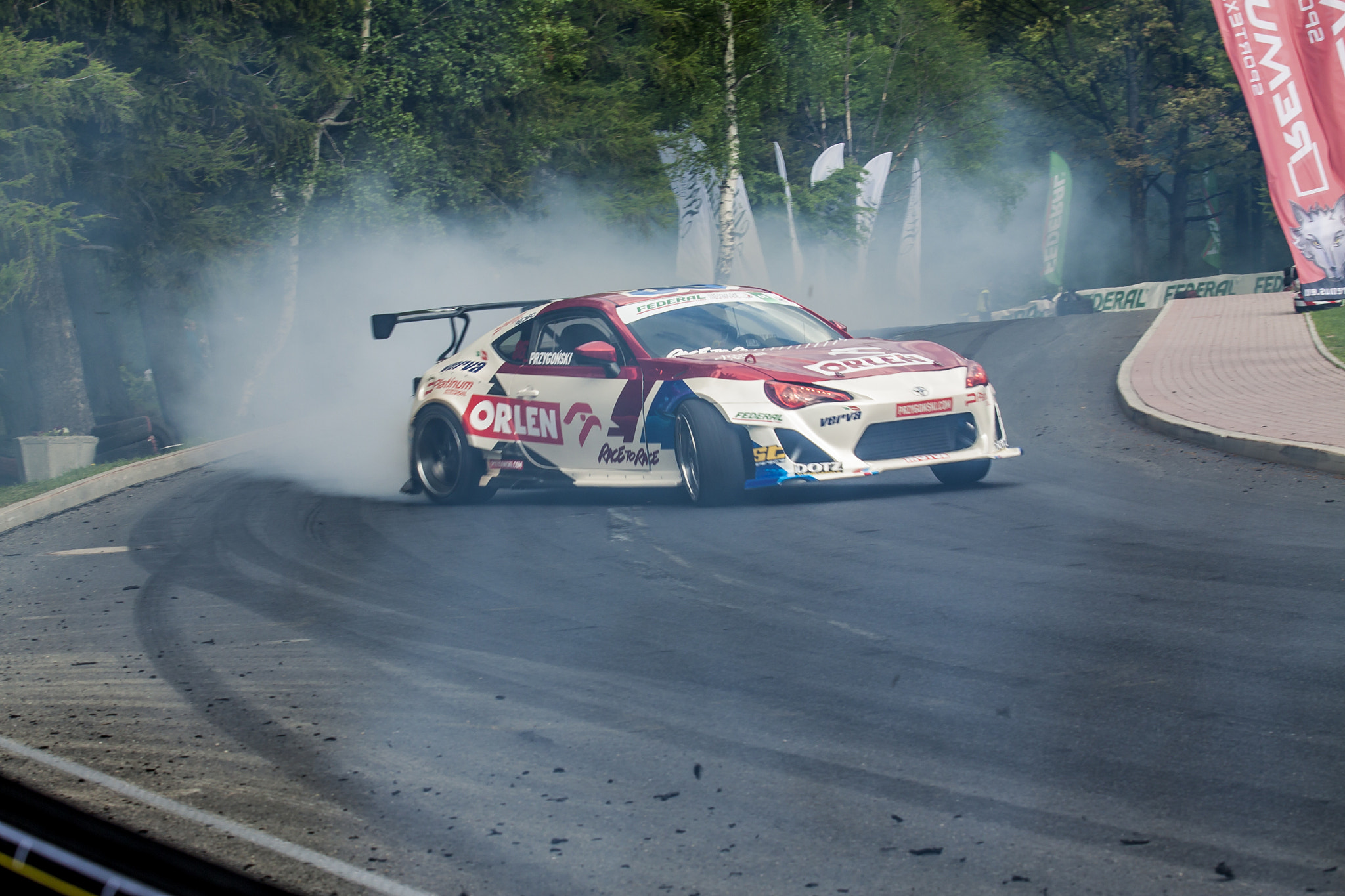 Canon EF 70-200mm F2.8L USM sample photo. Drift in mountain poland photography