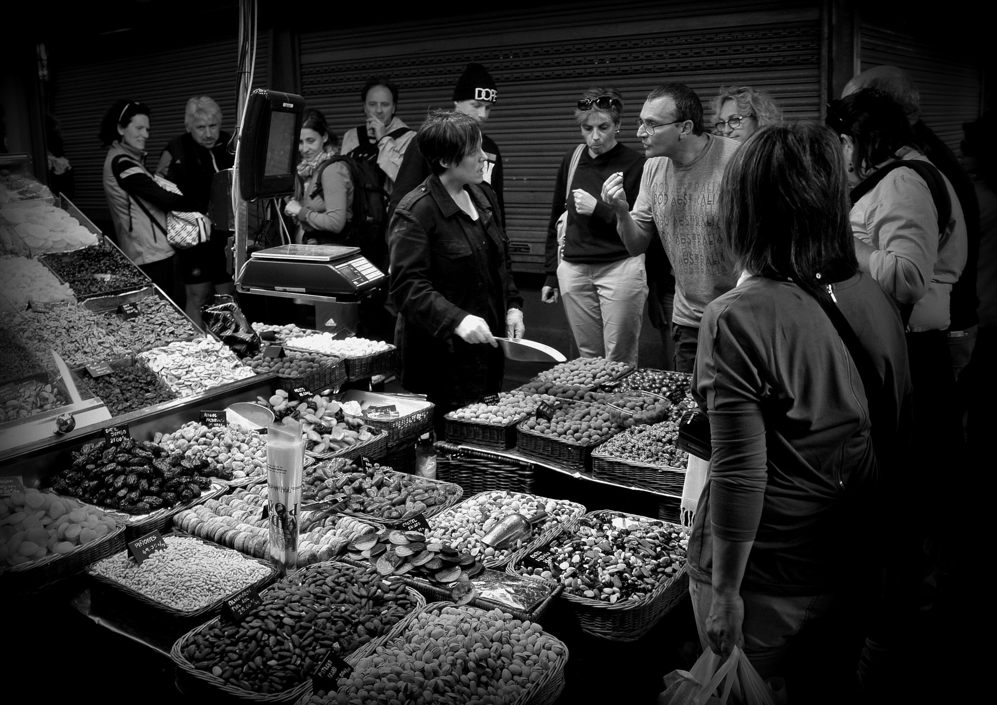 Nikon D300 + Sigma 18-50mm F2.8 EX DC sample photo. La boqueria i photography