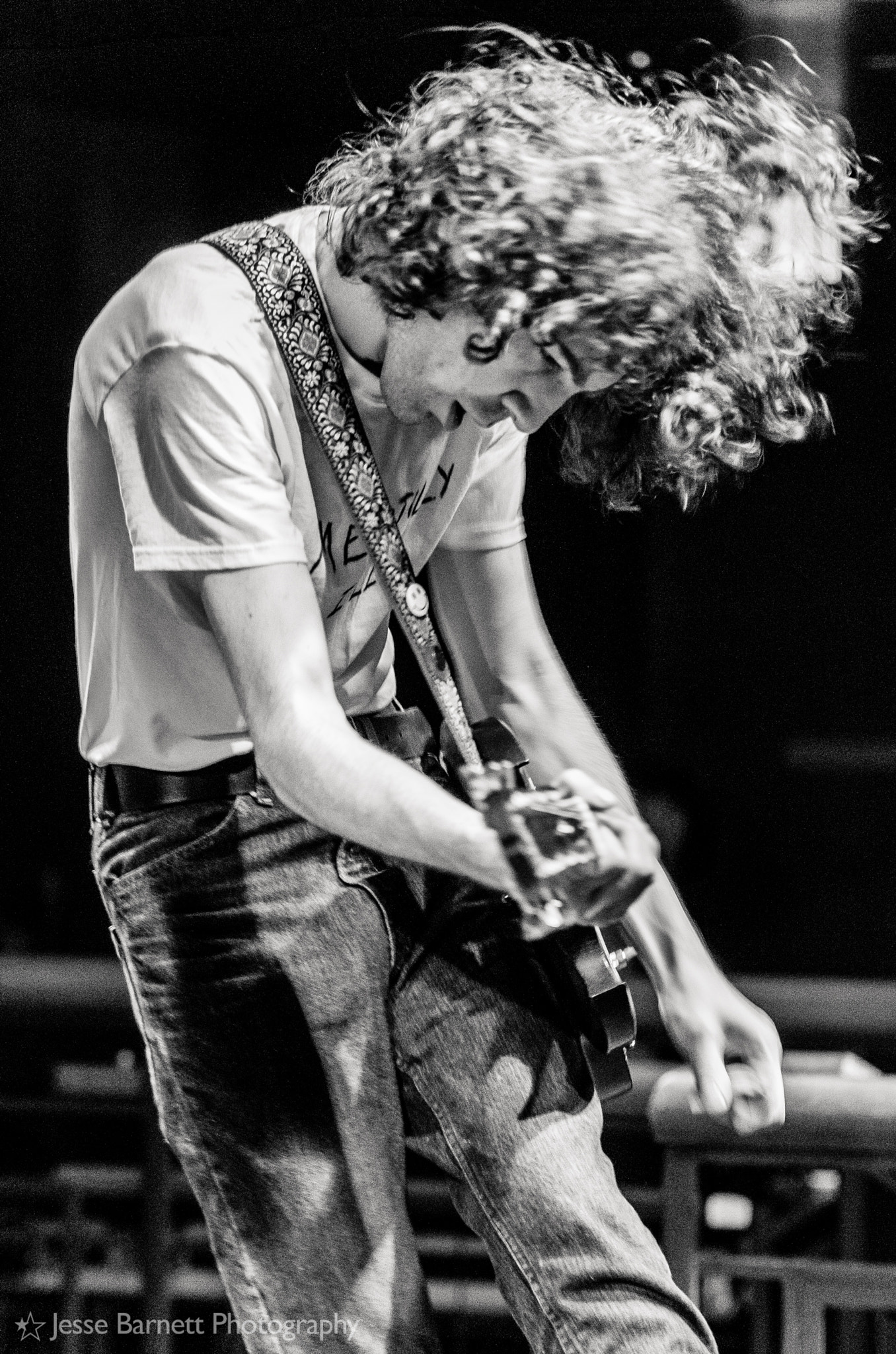 Nikon AF-S Nikkor 70-200mm F2.8G ED VR II sample photo. Car seat headrest, 2016 non-commvention, philadelphia pa photography