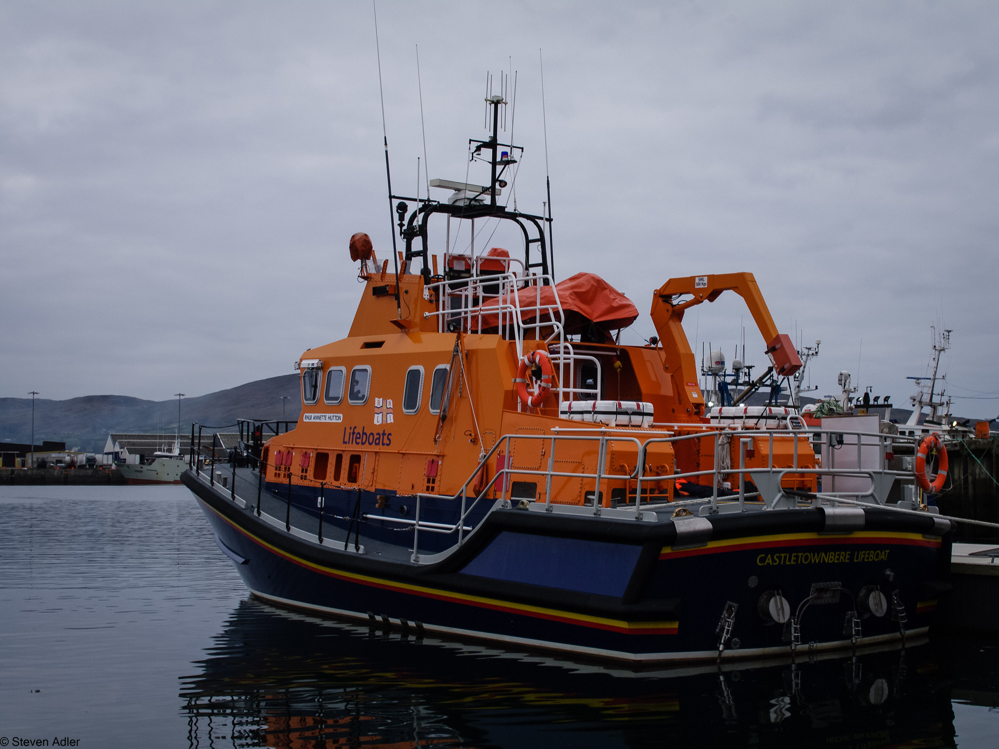 Pentax K-7 + Sigma sample photo. Lifeboat ireland photography