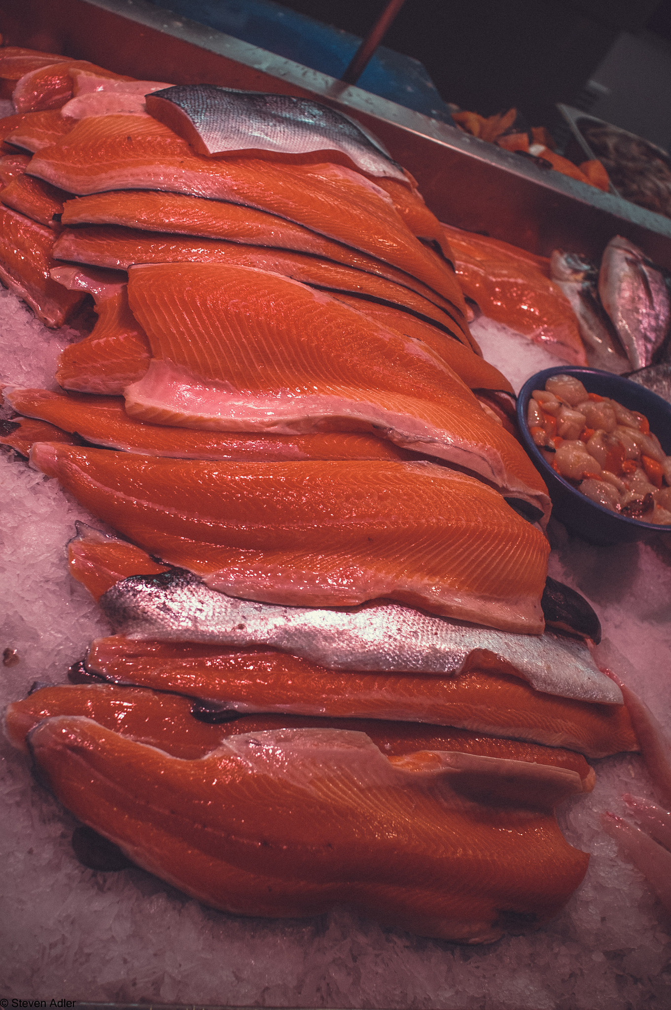 Pentax K-7 + Sigma sample photo. Fresh salmon photography