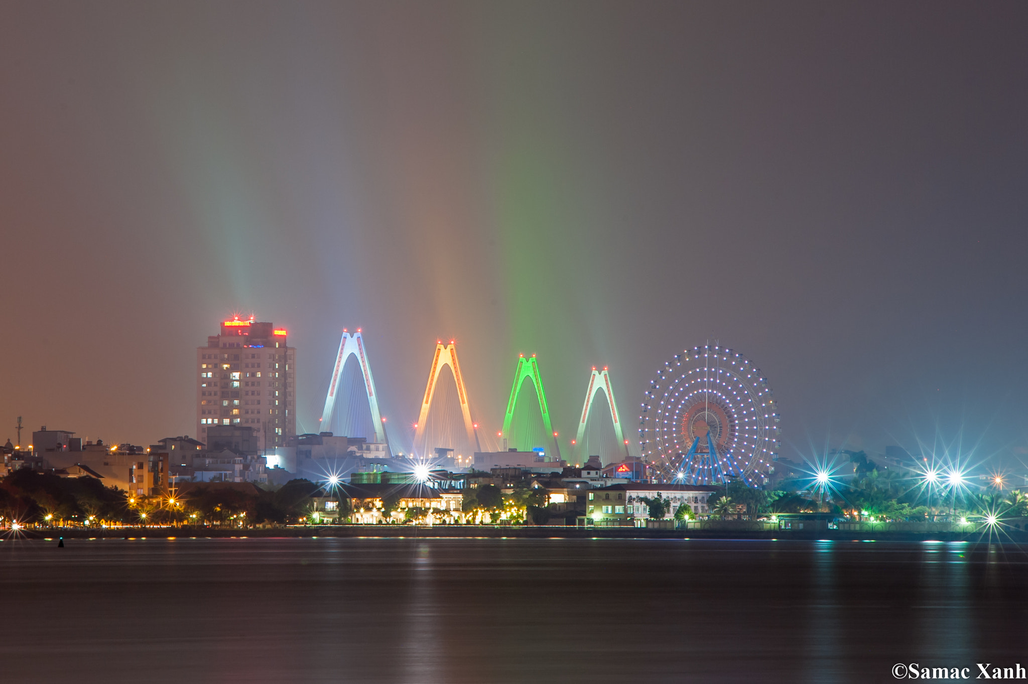 Nikon D700 + AF Zoom-Nikkor 70-210mm f/4 sample photo. Nhat tan bridge photography