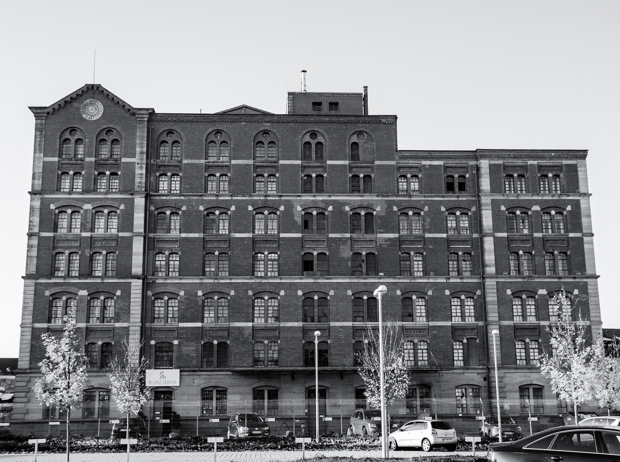 Sigma 18-50mm F2.8-4.5 DC OS HSM sample photo. Moninger-brewery photography
