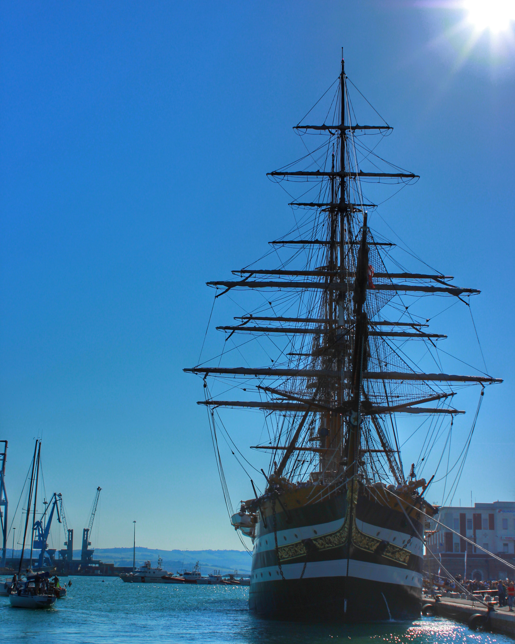 Canon EF-S 18-55mm F3.5-5.6 III sample photo. Amerigo vespucci photography