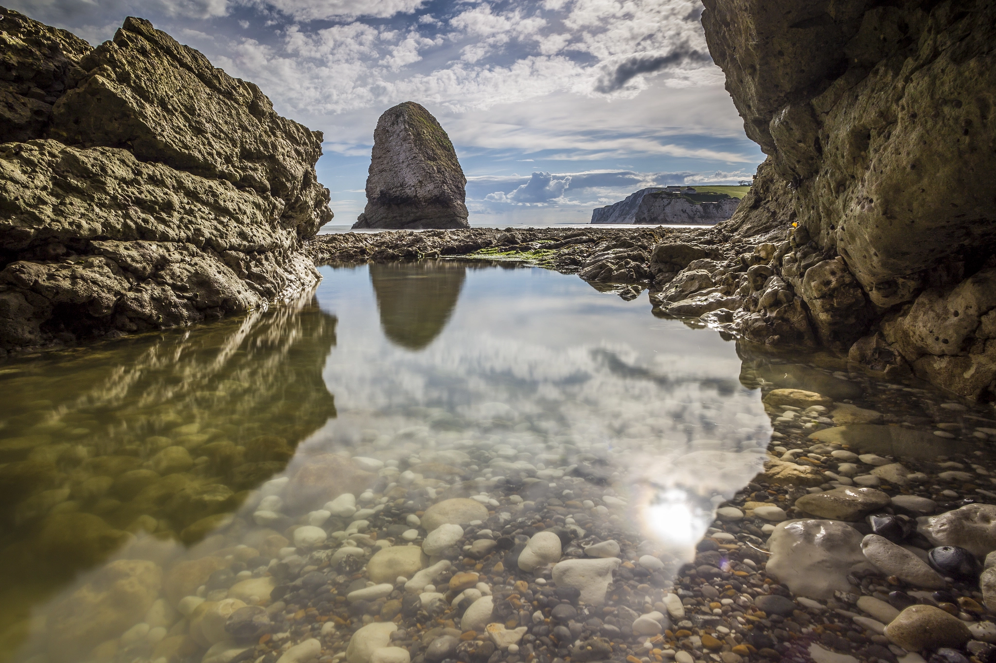 Canon EF 20-35mm F3.5-4.5 USM sample photo. Stag rock photography