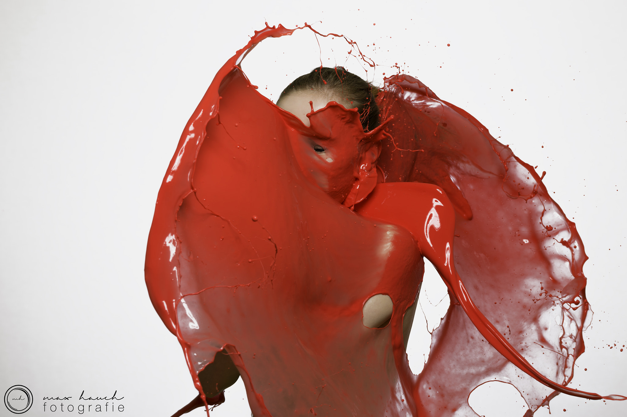 Sigma 105mm F2.8 EX DG OS HSM sample photo. Red splash photography