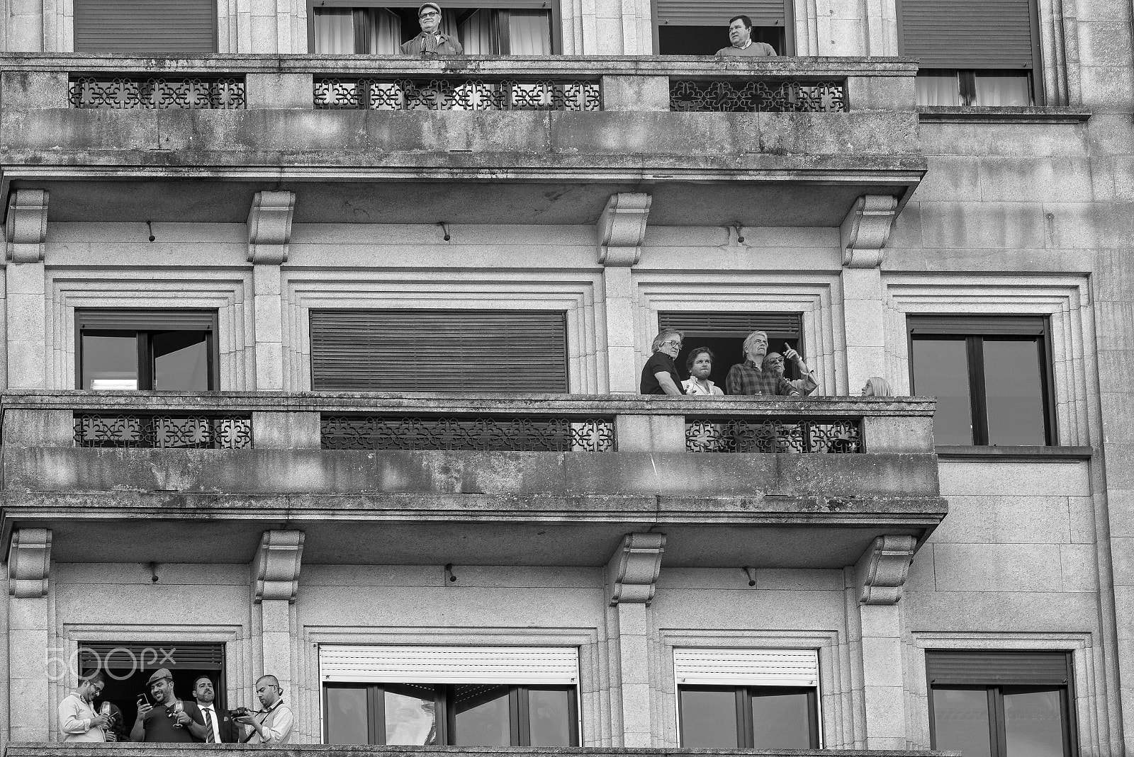 Leica APO-Summicron-M 90mm F2 ASPH sample photo. Porto, my city... windows... photography