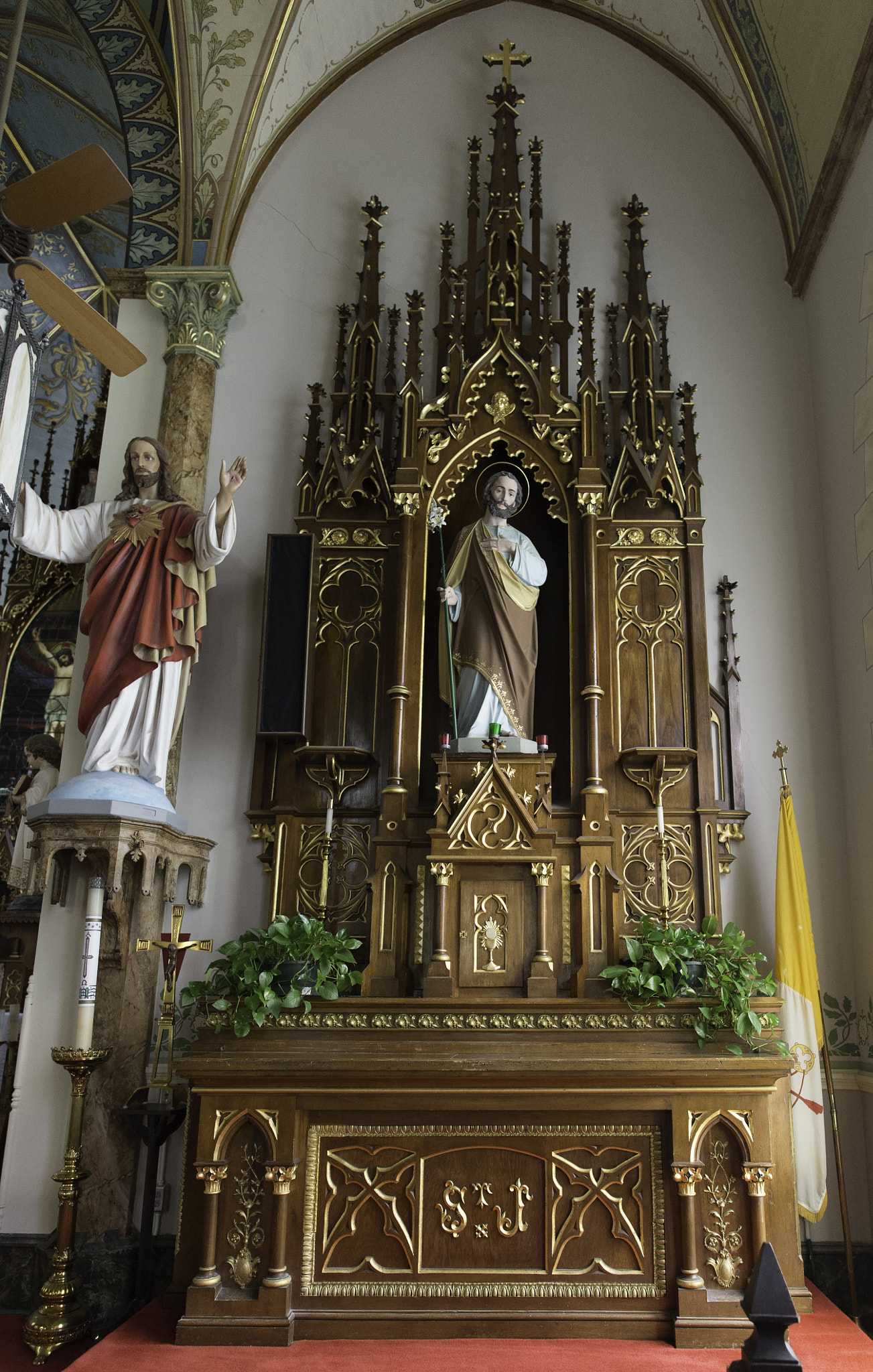 Nikon D4 sample photo. South altar photography