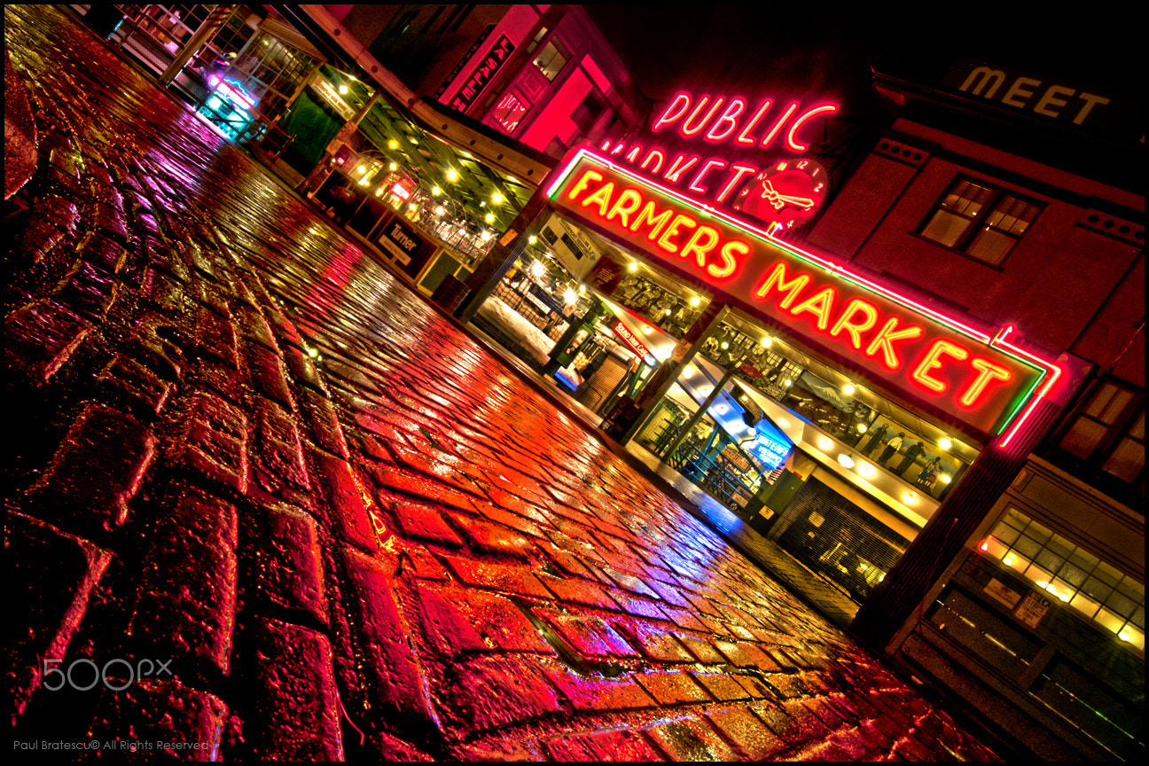 Nikon AF-S Nikkor 14-24mm F2.8G ED sample photo. Pike place market, seattle photography