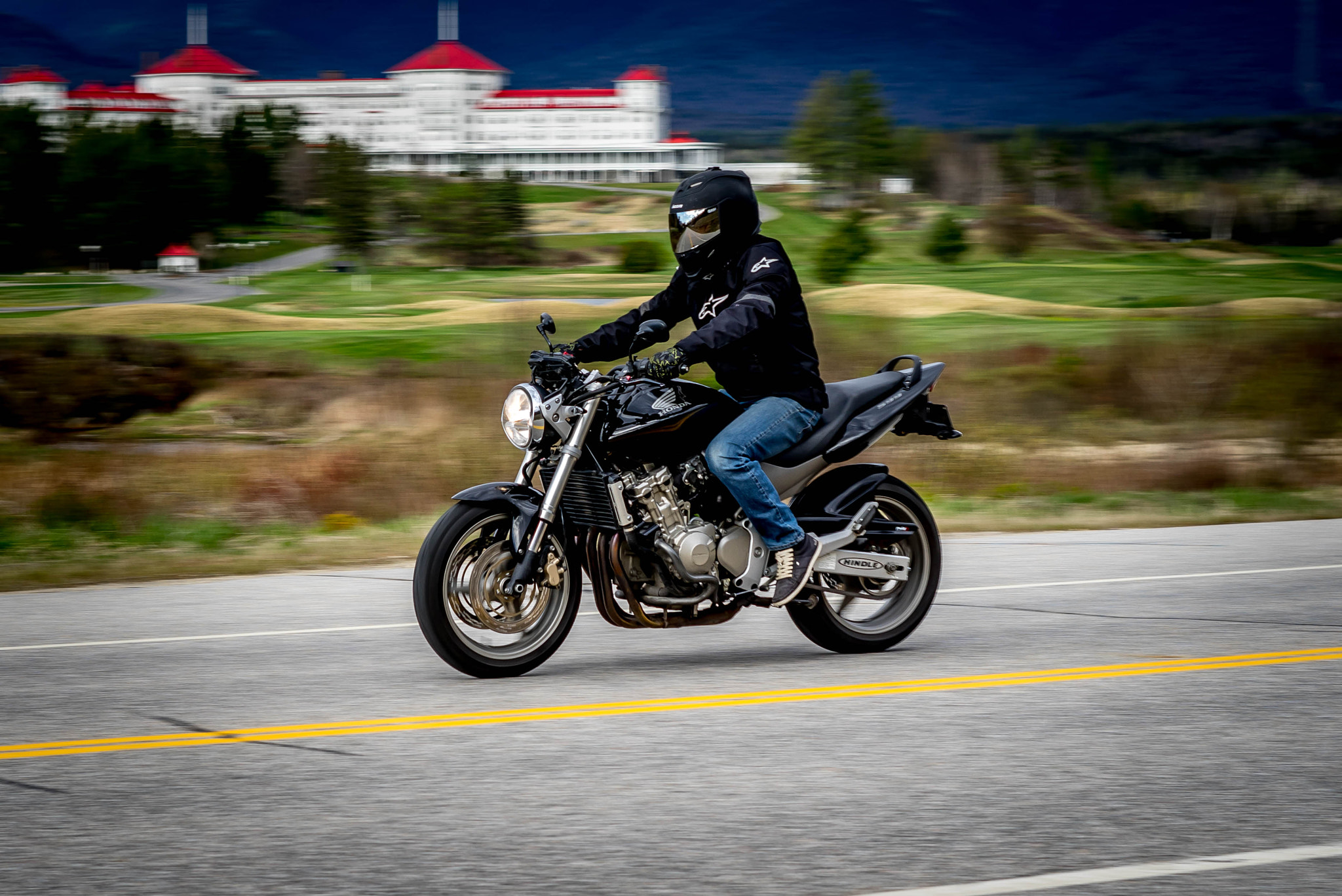 Sony a7R + Sony FE 50mm F1.8 sample photo. Honda cb 599 photography