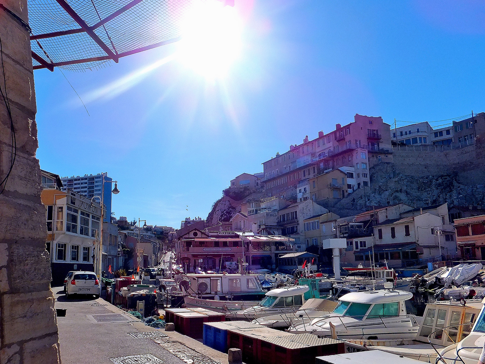 Fujifilm FinePix F600 EXR sample photo. Dazzling and brilliant harbor photography